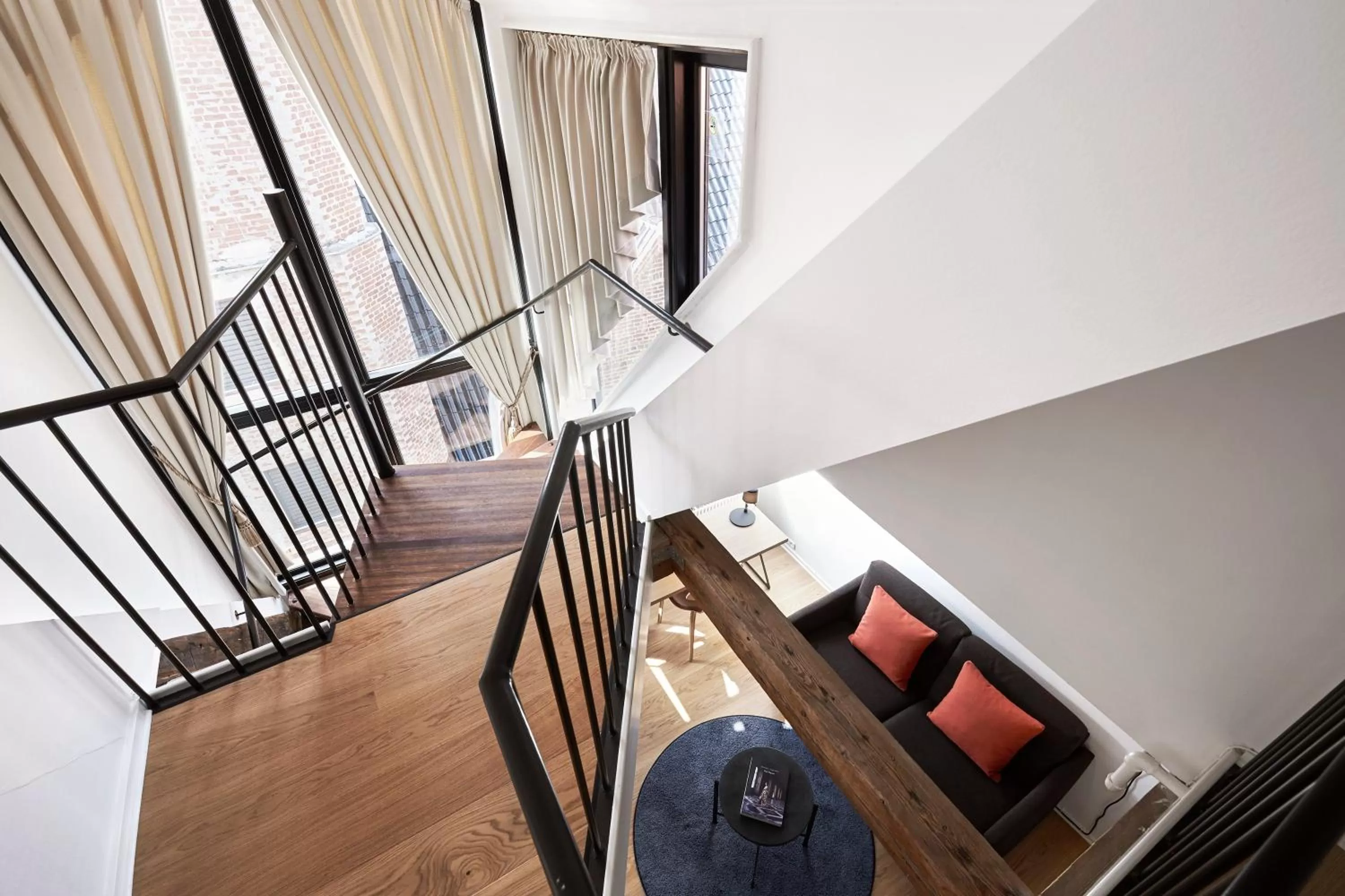 Living room, Bed in 71 Nyhavn Hotel