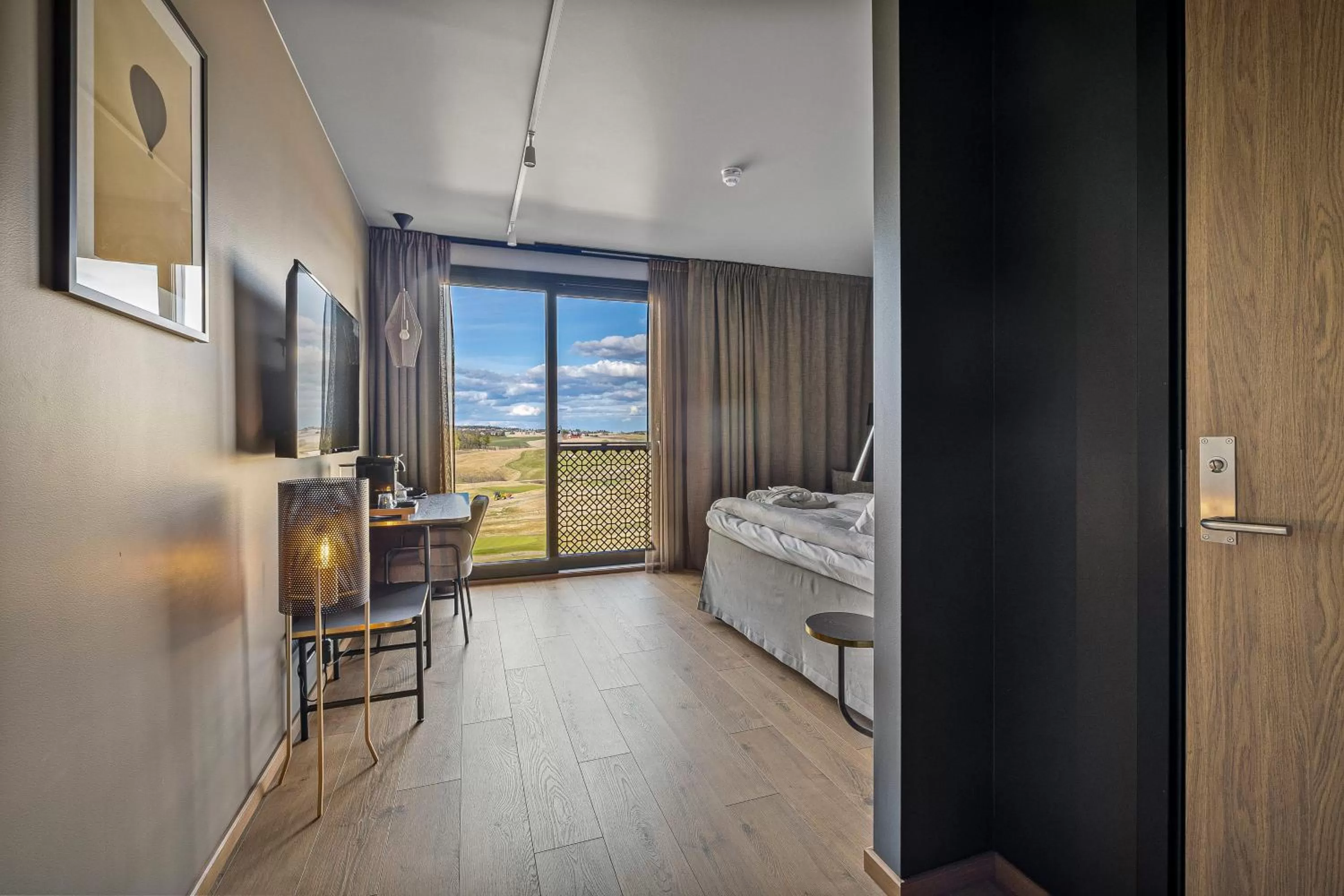 Bed in Lily Country Club