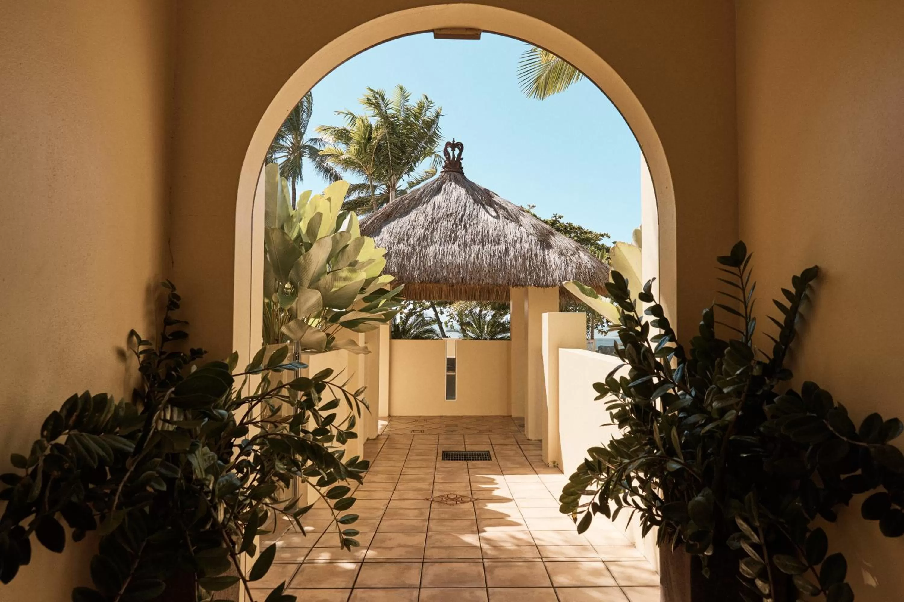Facade/entrance in Sea Change Beachfront Apartments