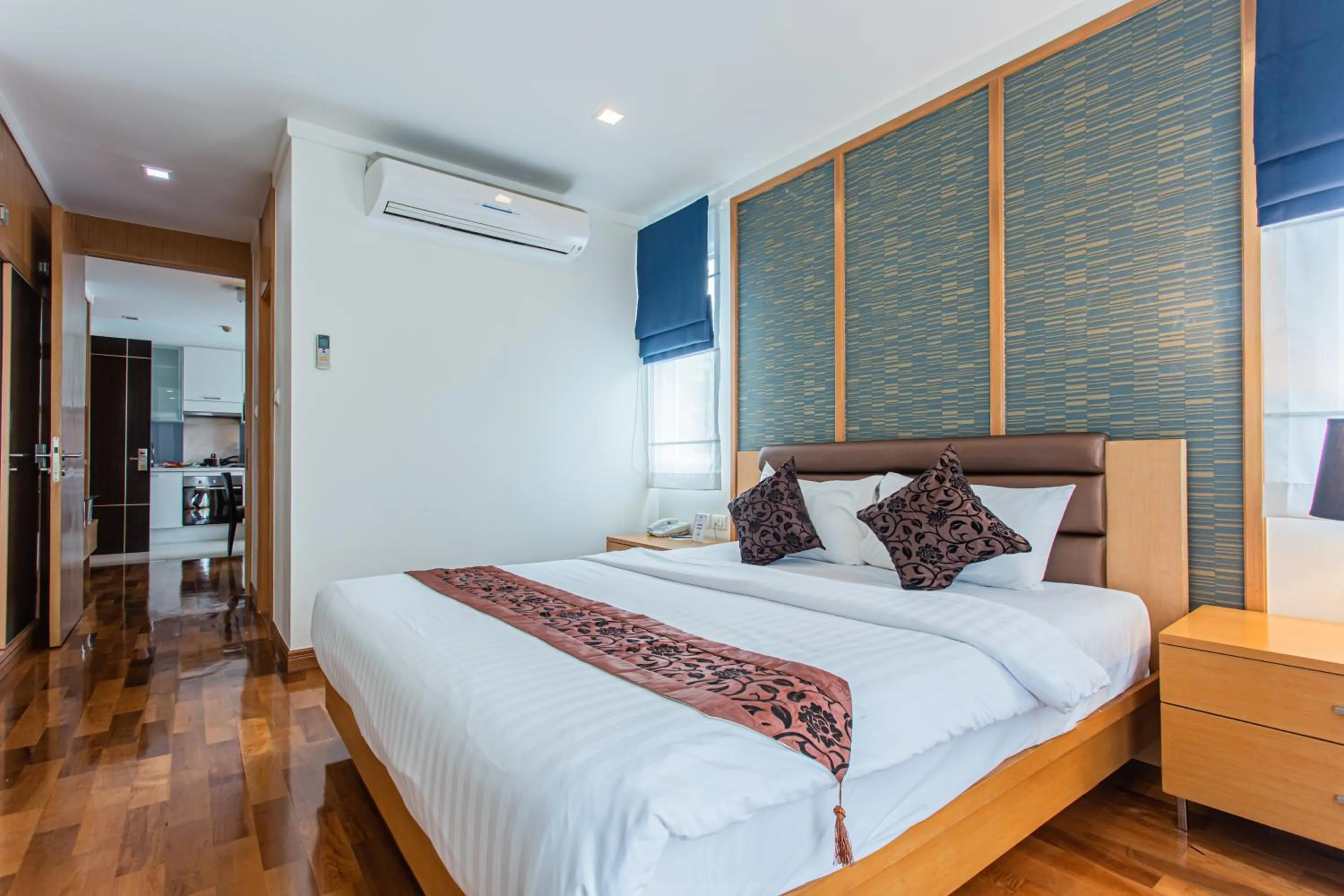 Bedroom, Bed in D Varee Montara Thonglor 25