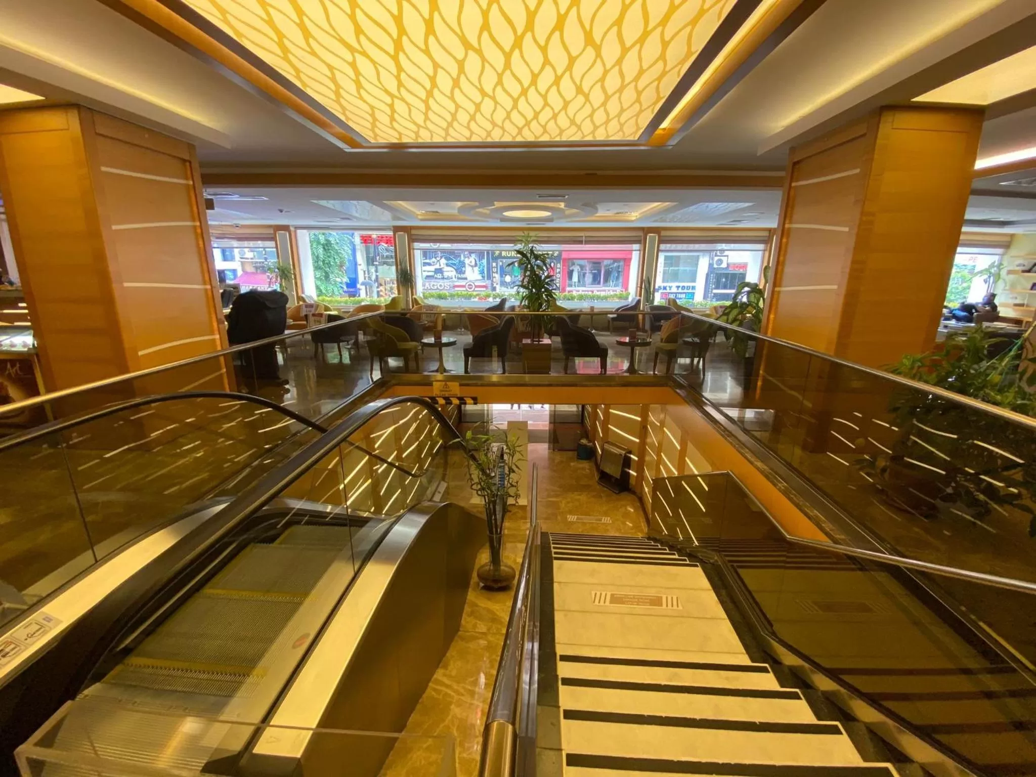 Facade/entrance in Prestige Hotel Old City