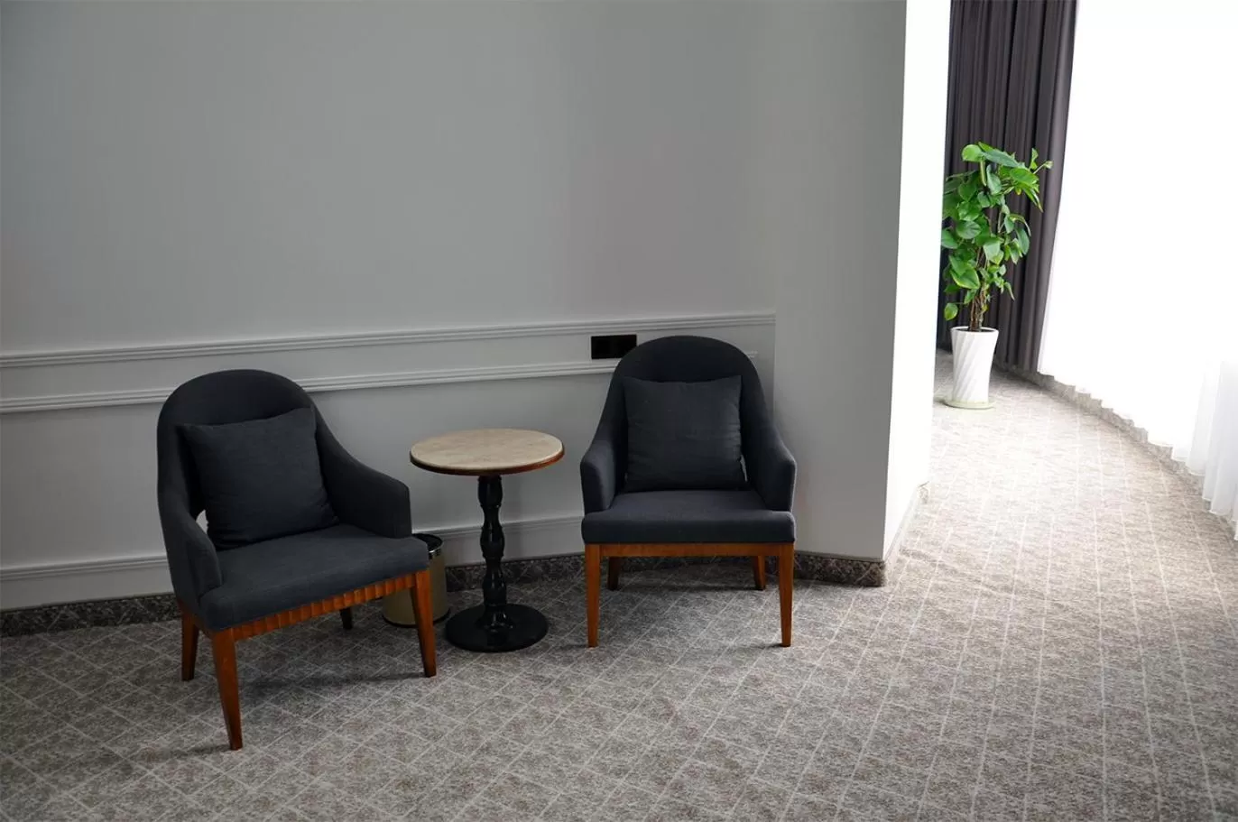 Parliament Palace Hotel