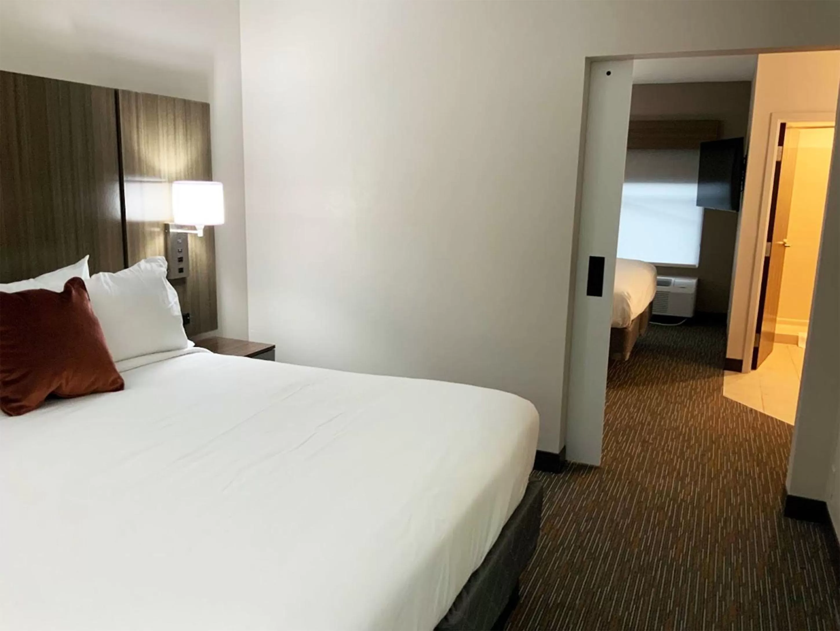 Bed in Wingate by Wyndham Jackson Ridgeland