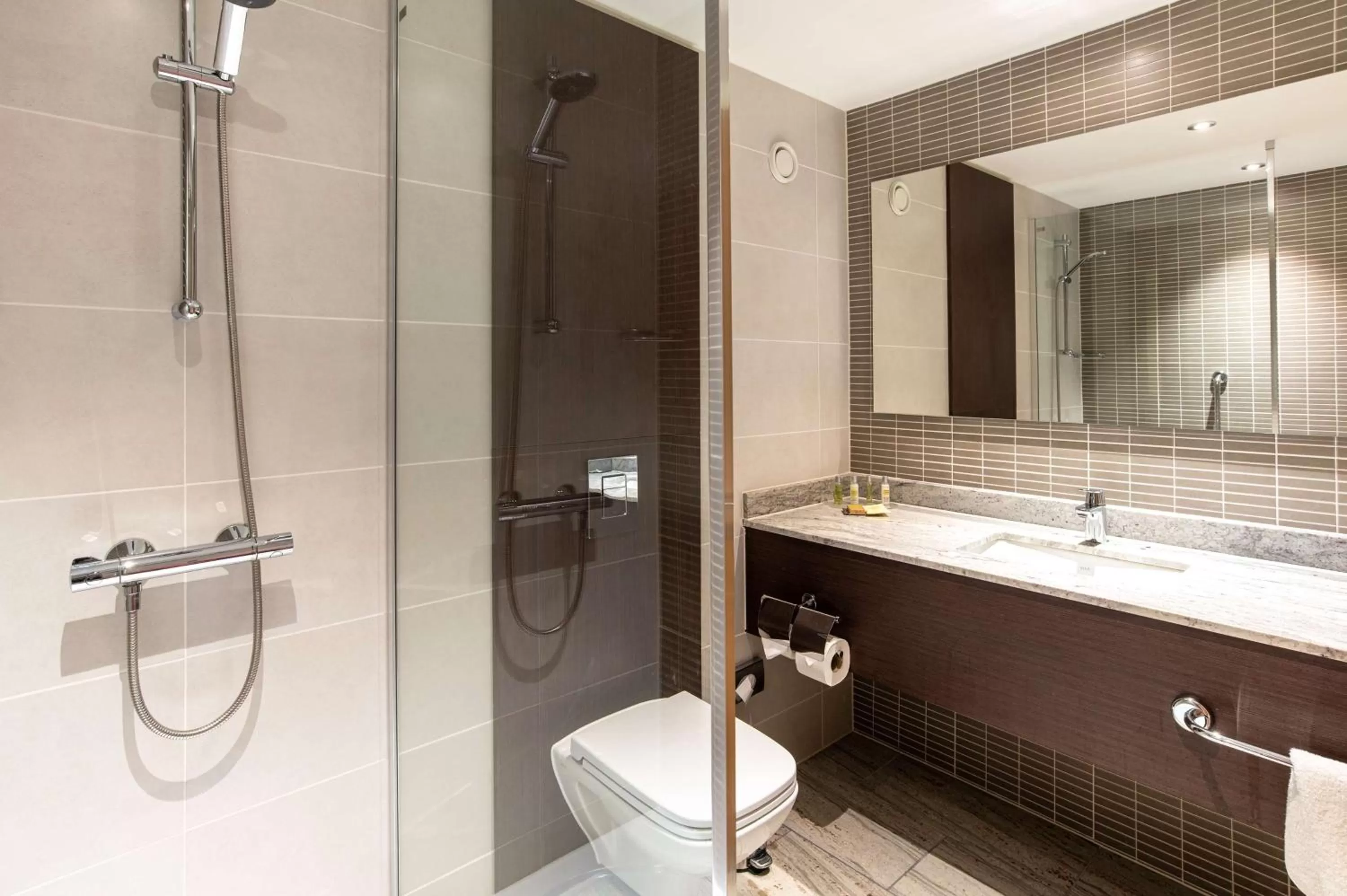 Bathroom in Hilton London Gatwick Airport