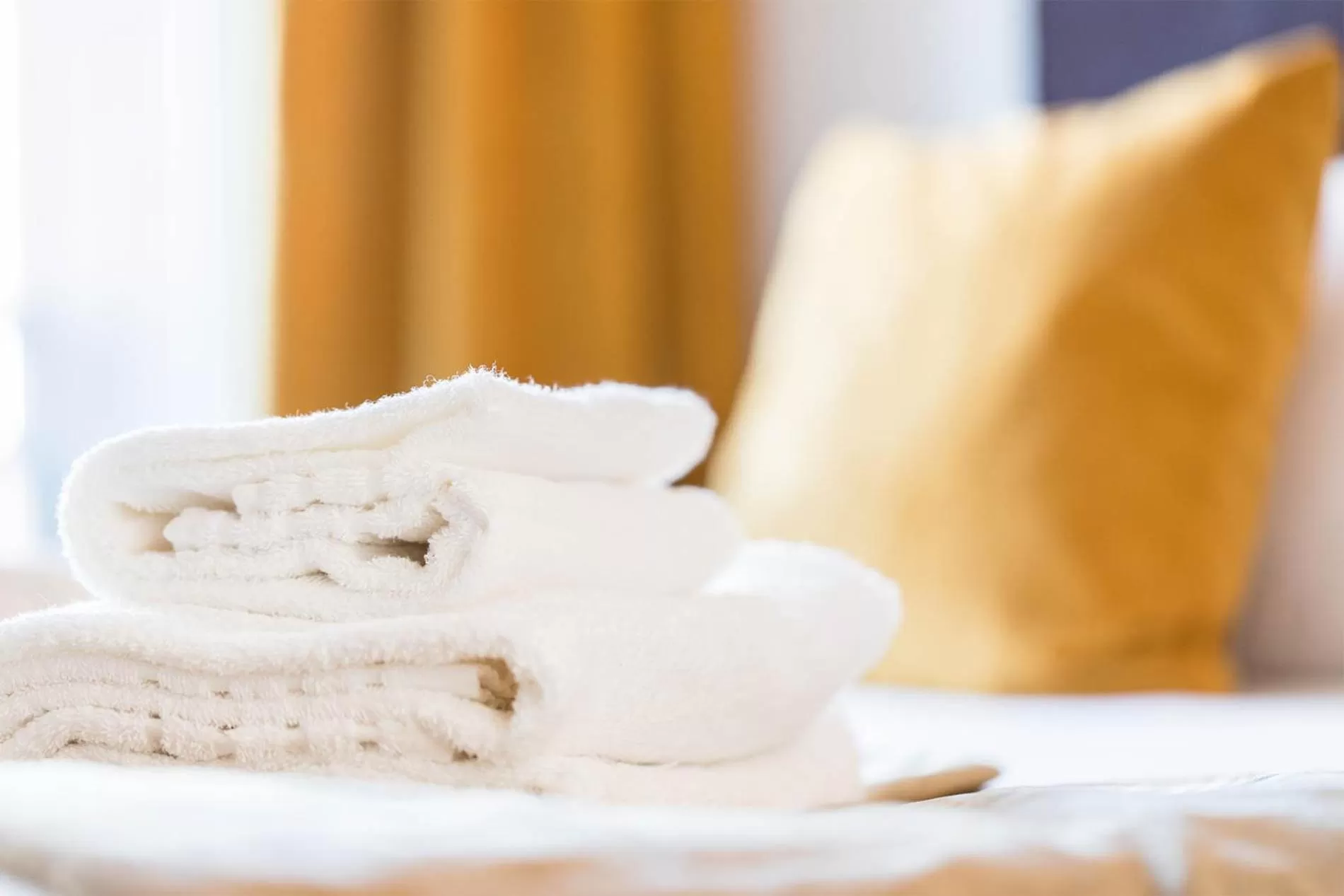 Decorative detail, Bed in Madame Vacances - Hôtel Courchevel Olympic