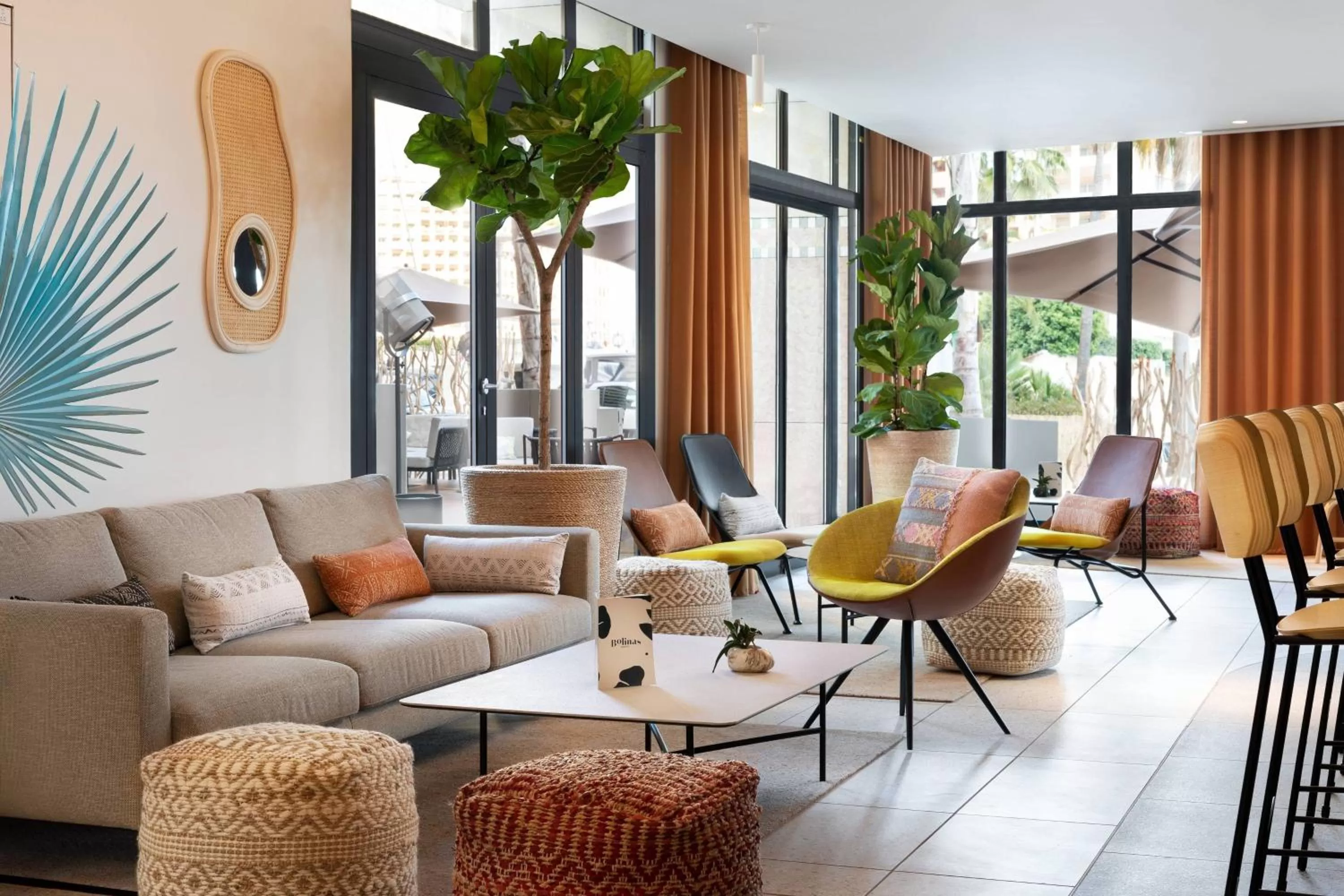 Swimming pool in Riviera Marriott Hotel La Porte De Monaco