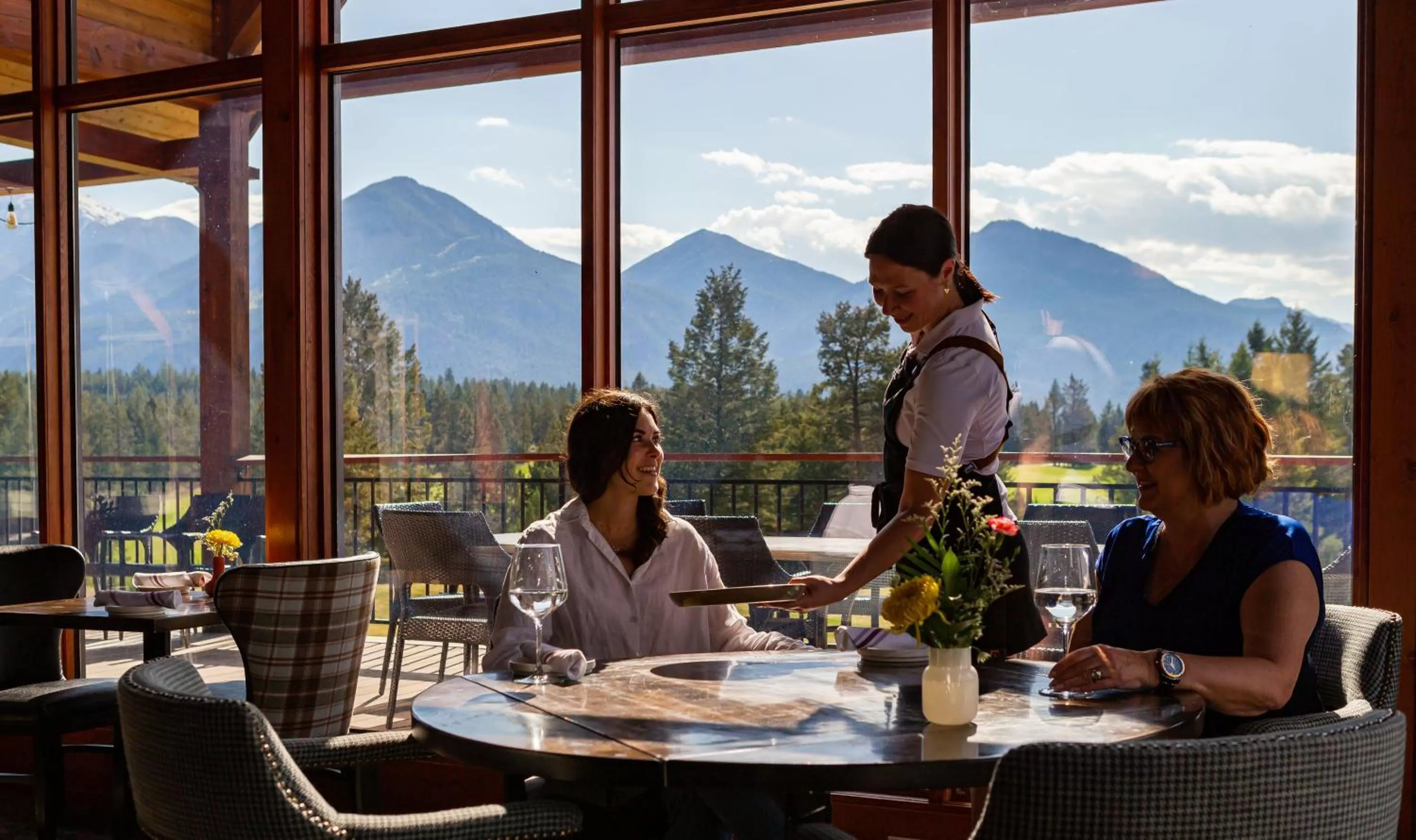 Restaurant/places to eat in Headwaters Lodge at Eagle Ranch Resort