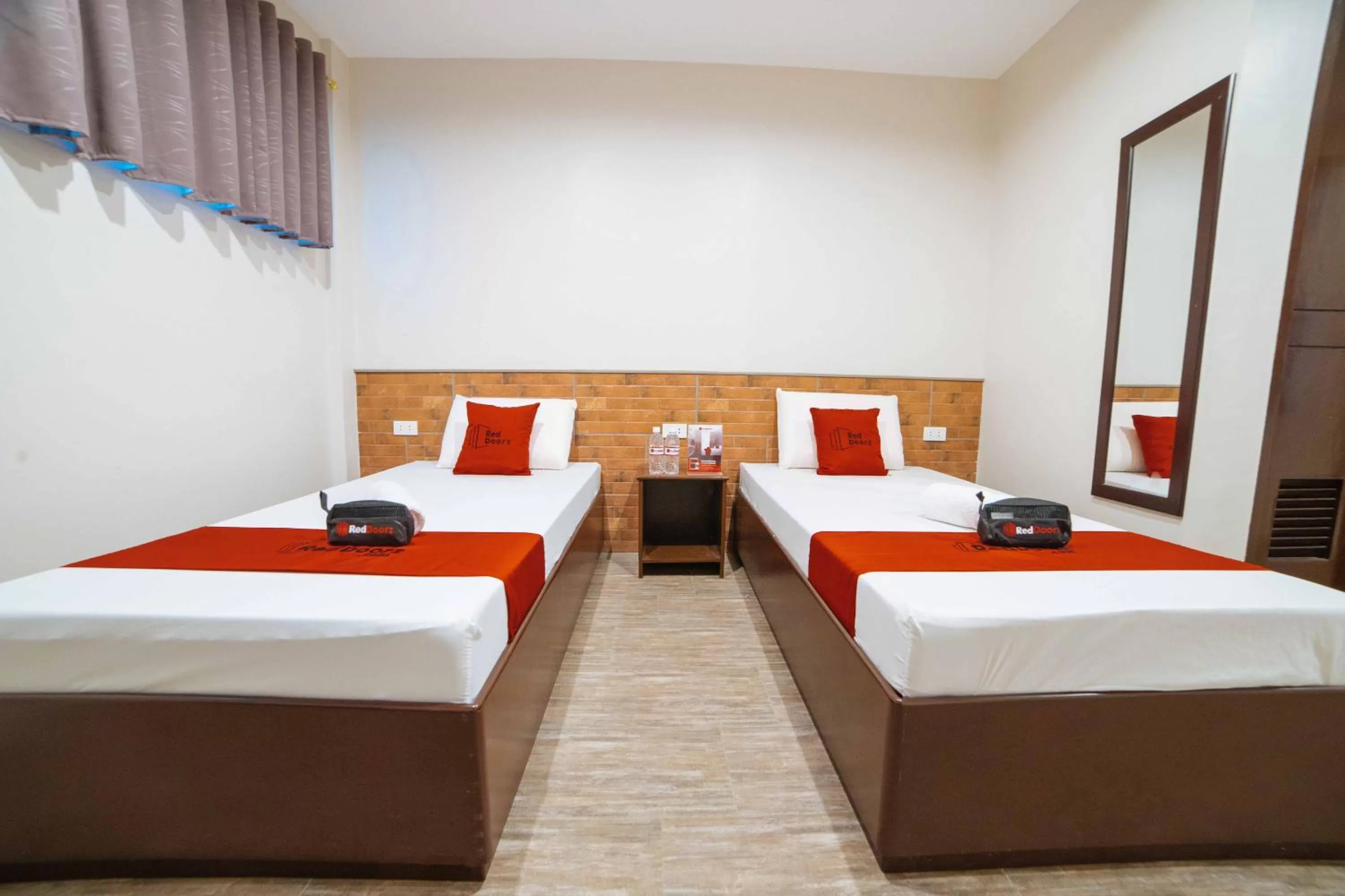 Bed in RedDoorz at Travelers Inn Bajada Davao