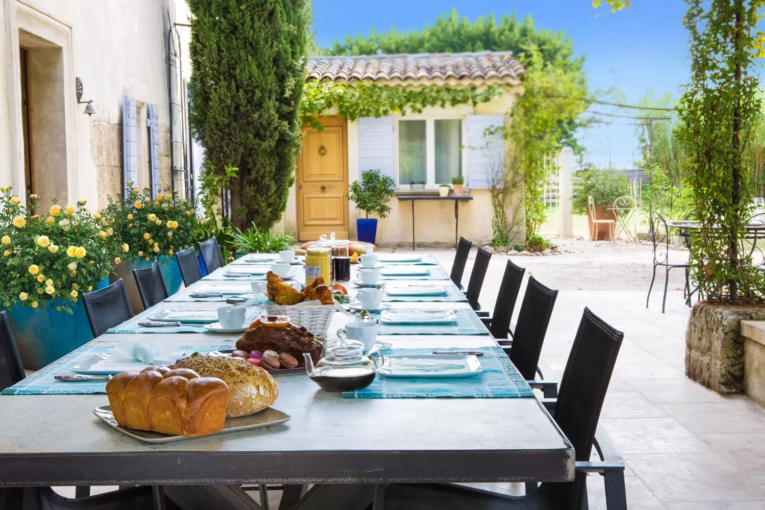 Buffet breakfast, Restaurant/Places to Eat in Sous les Platanes B&B