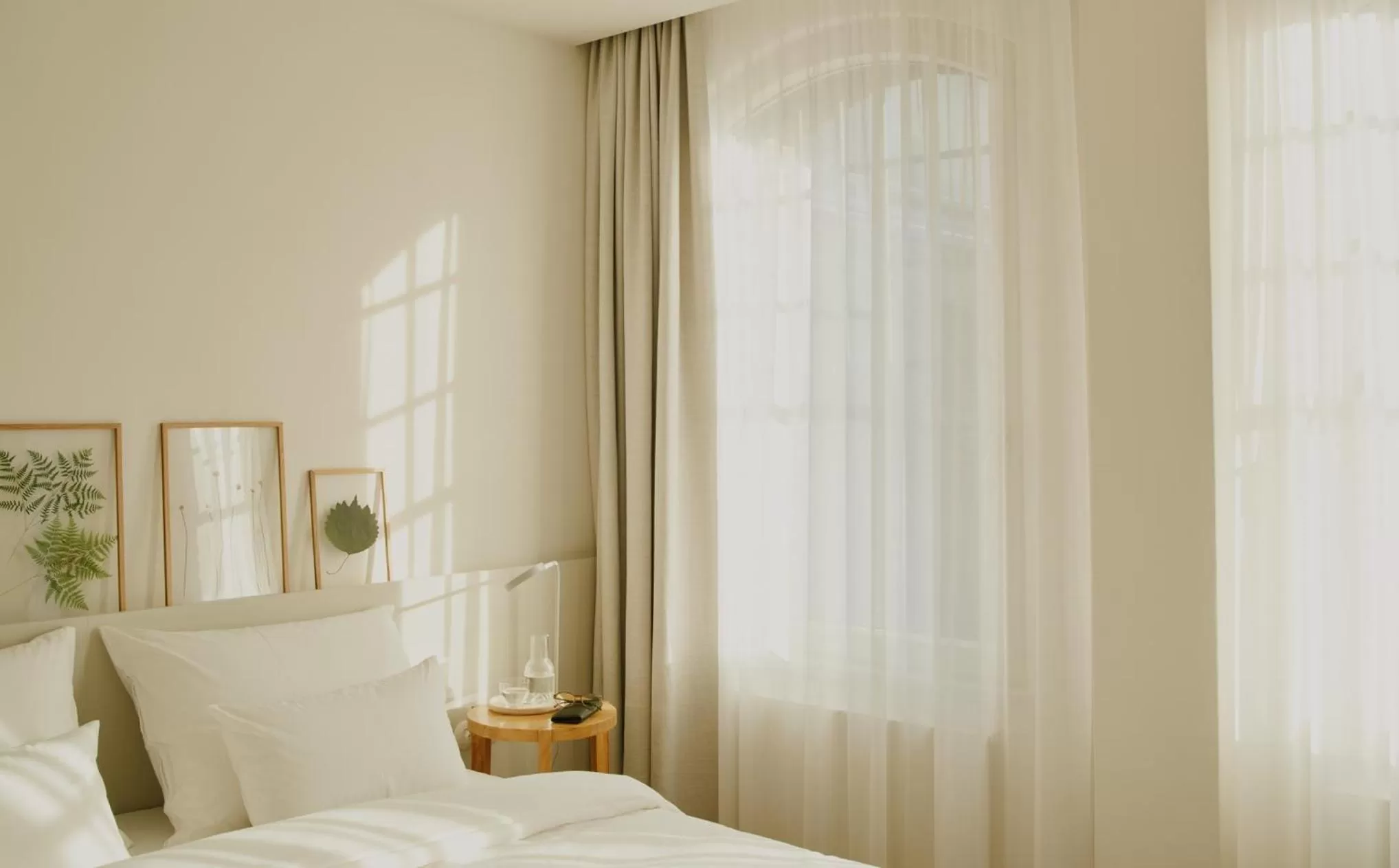 Bedroom, Bed in Wilmina Hotel