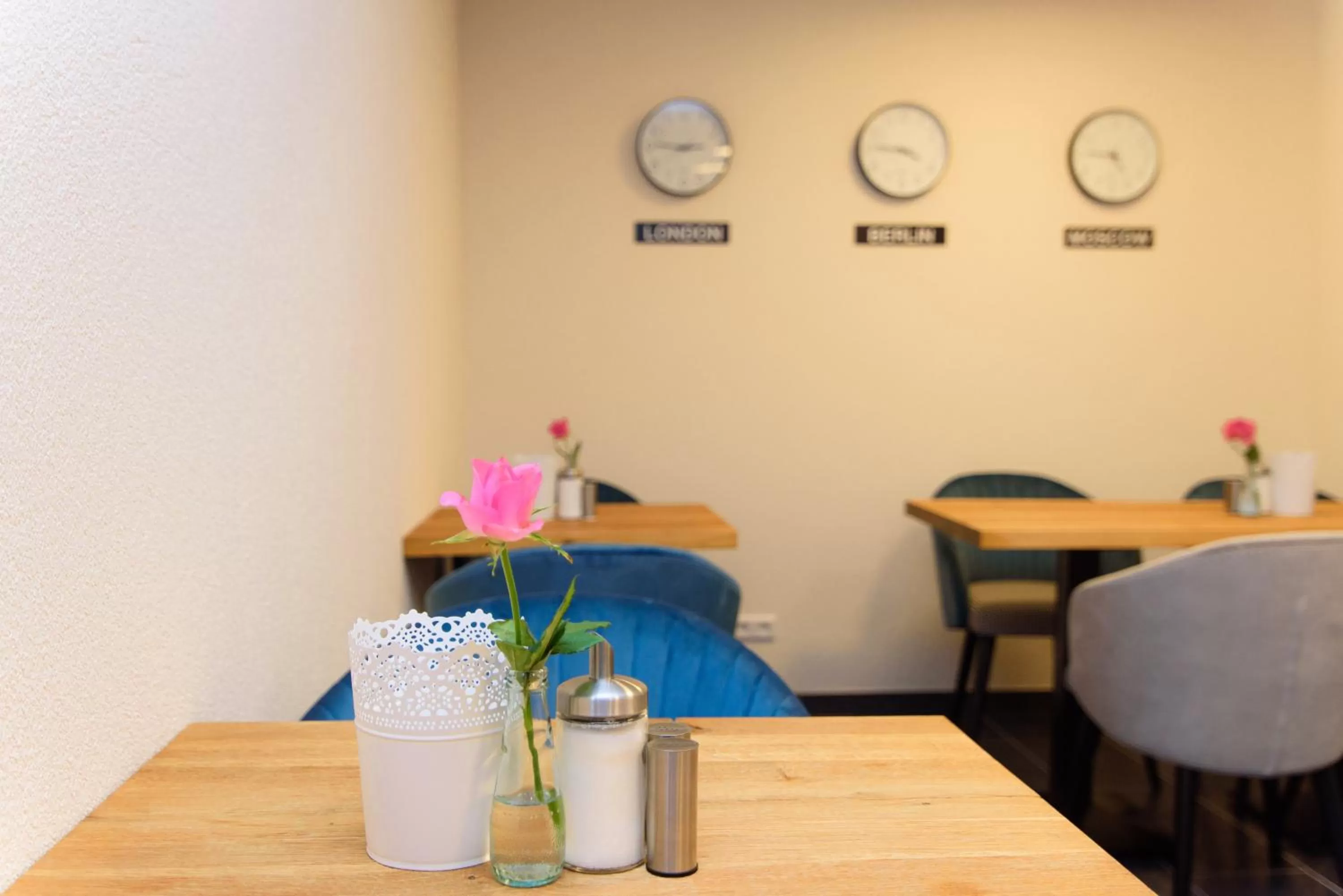 Breakfast in Hotel TwentyFour Living