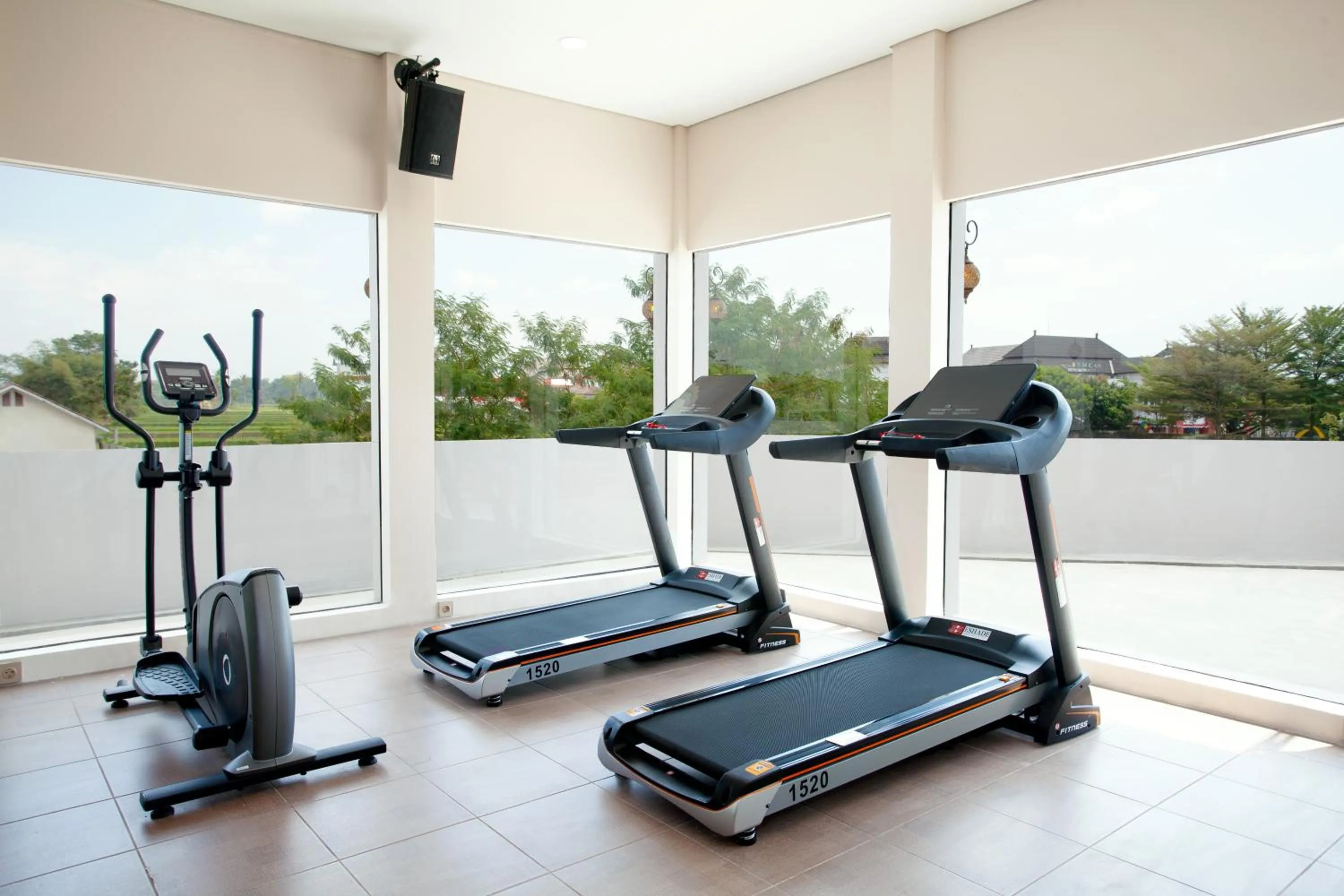 Fitness centre/facilities in Alhambra Hotel & Convention, BW Signature Collection