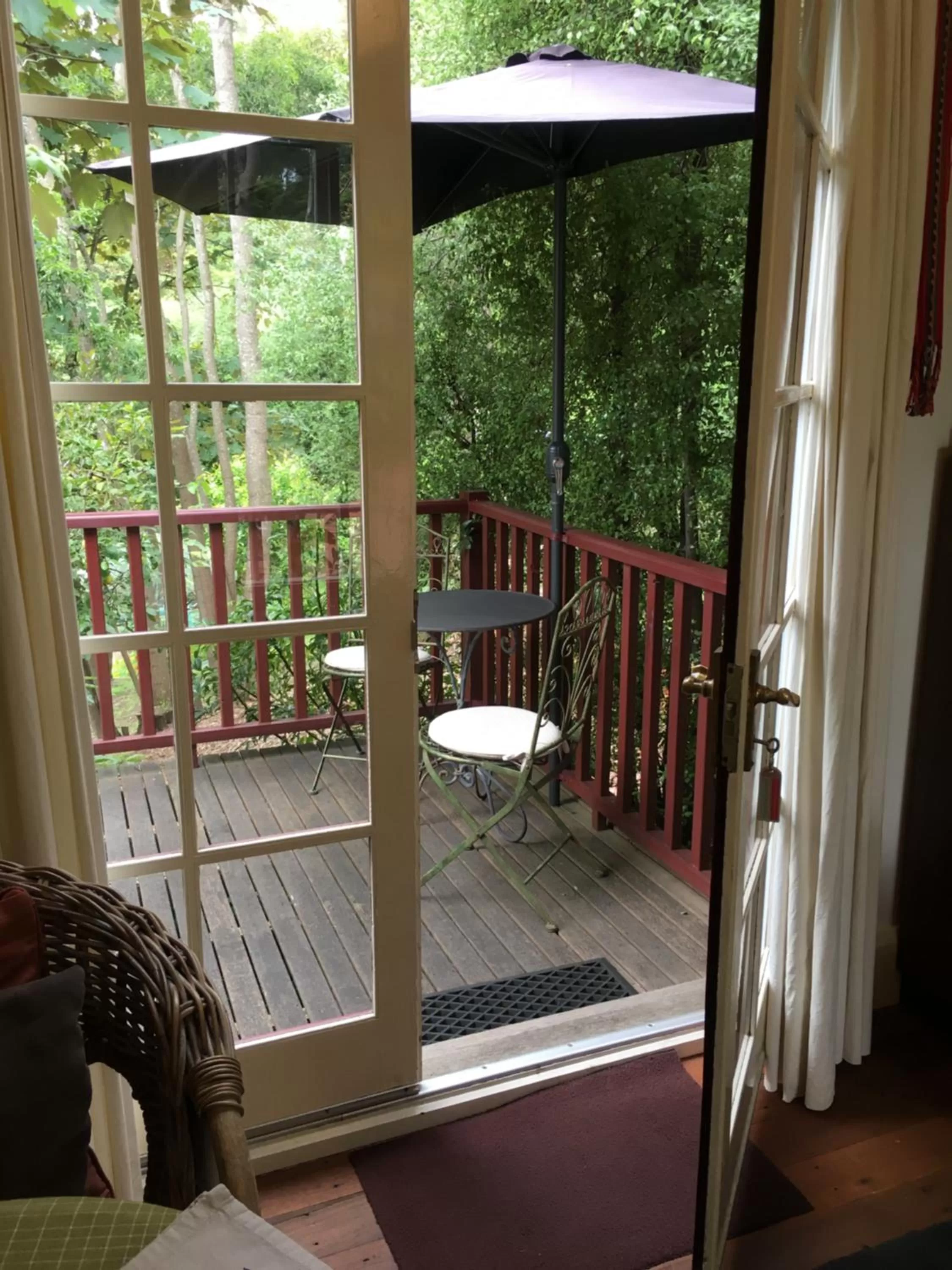 Garden in Belgrave Hideaway