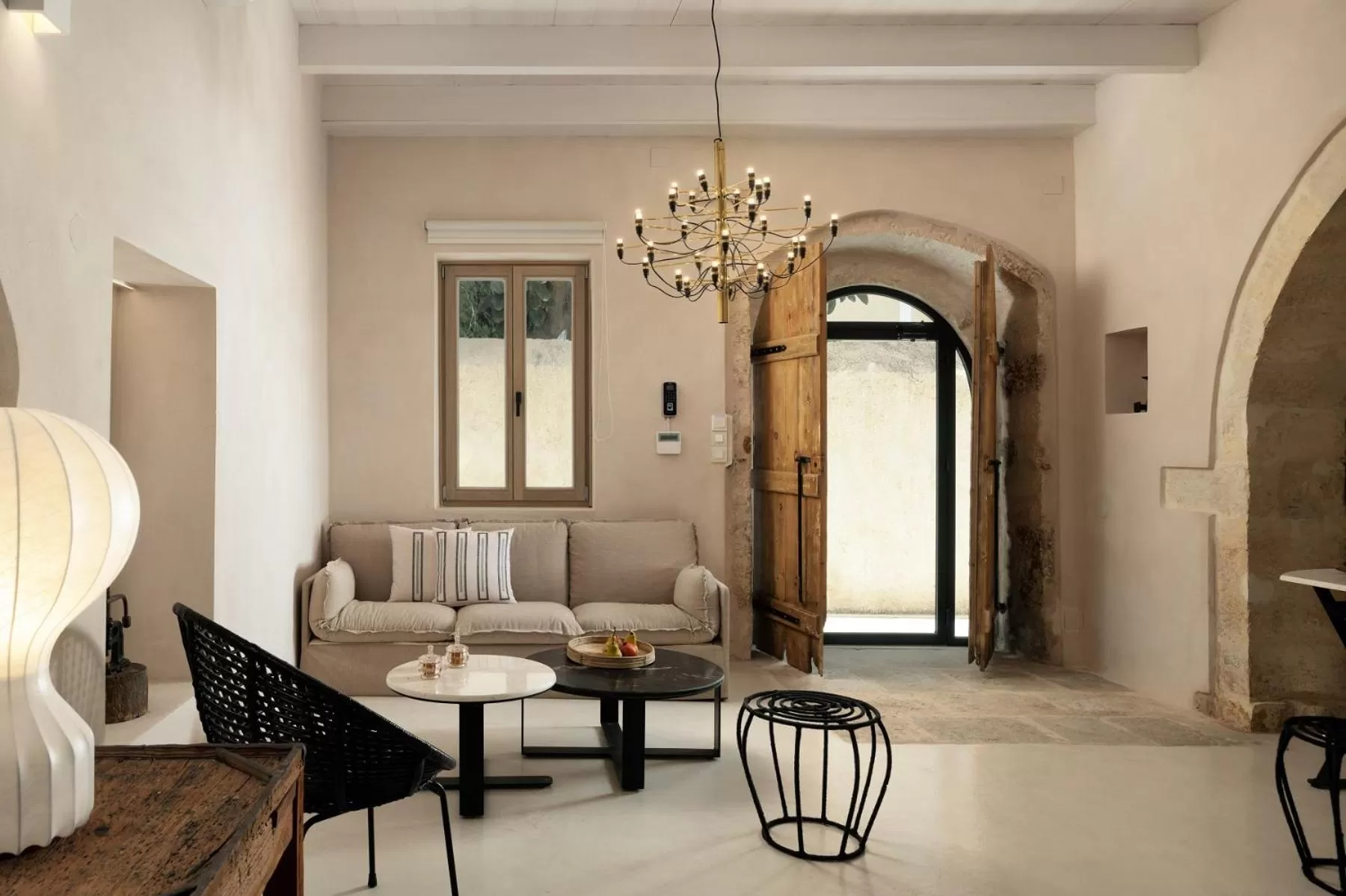 Living room in Sutor Chic Manor hotel