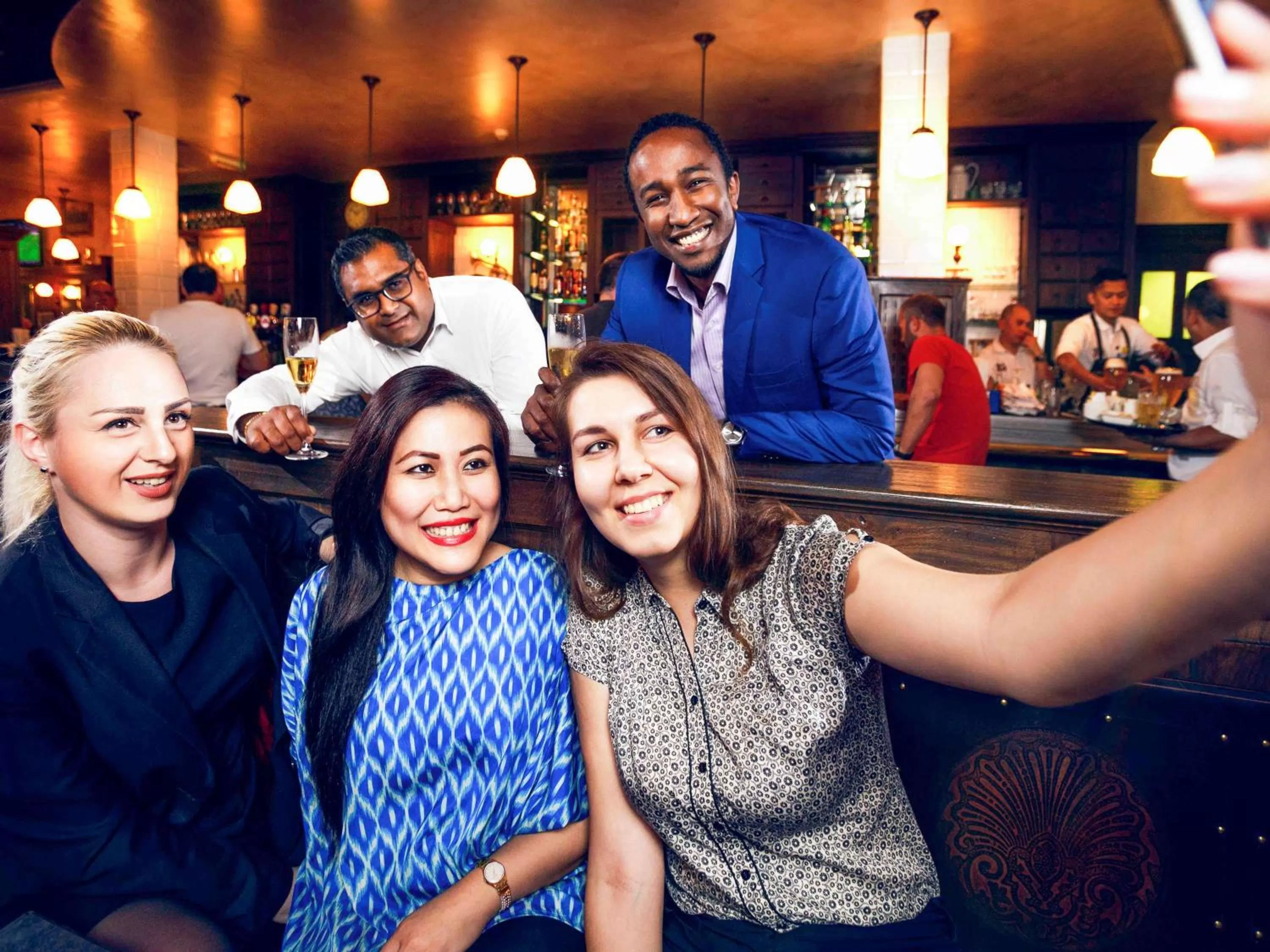 Restaurant/places to eat in Novotel Abu Dhabi Gate