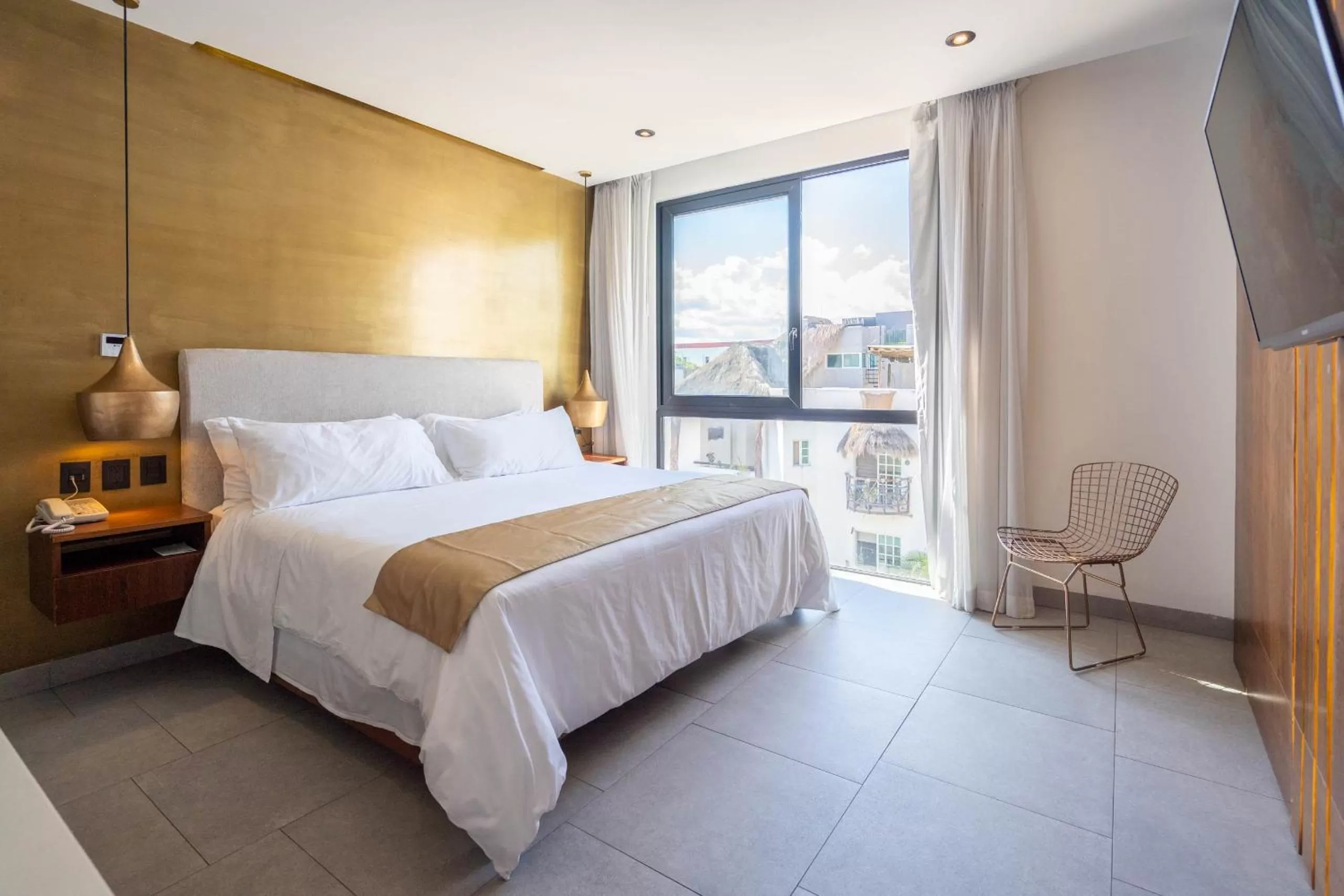 Bed in IT Boutique Hotel & Restaurant