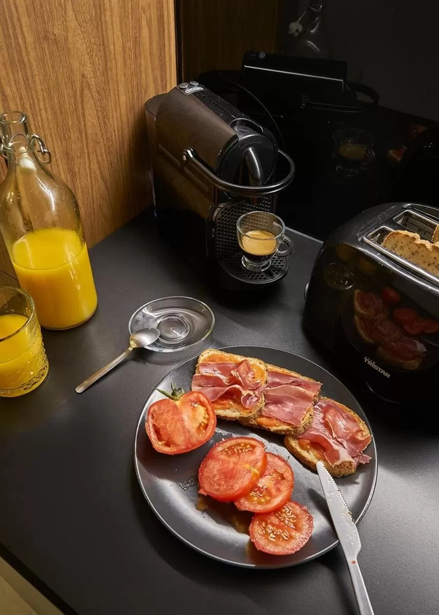 Kitchen or kitchenette in Urban Suite Santander