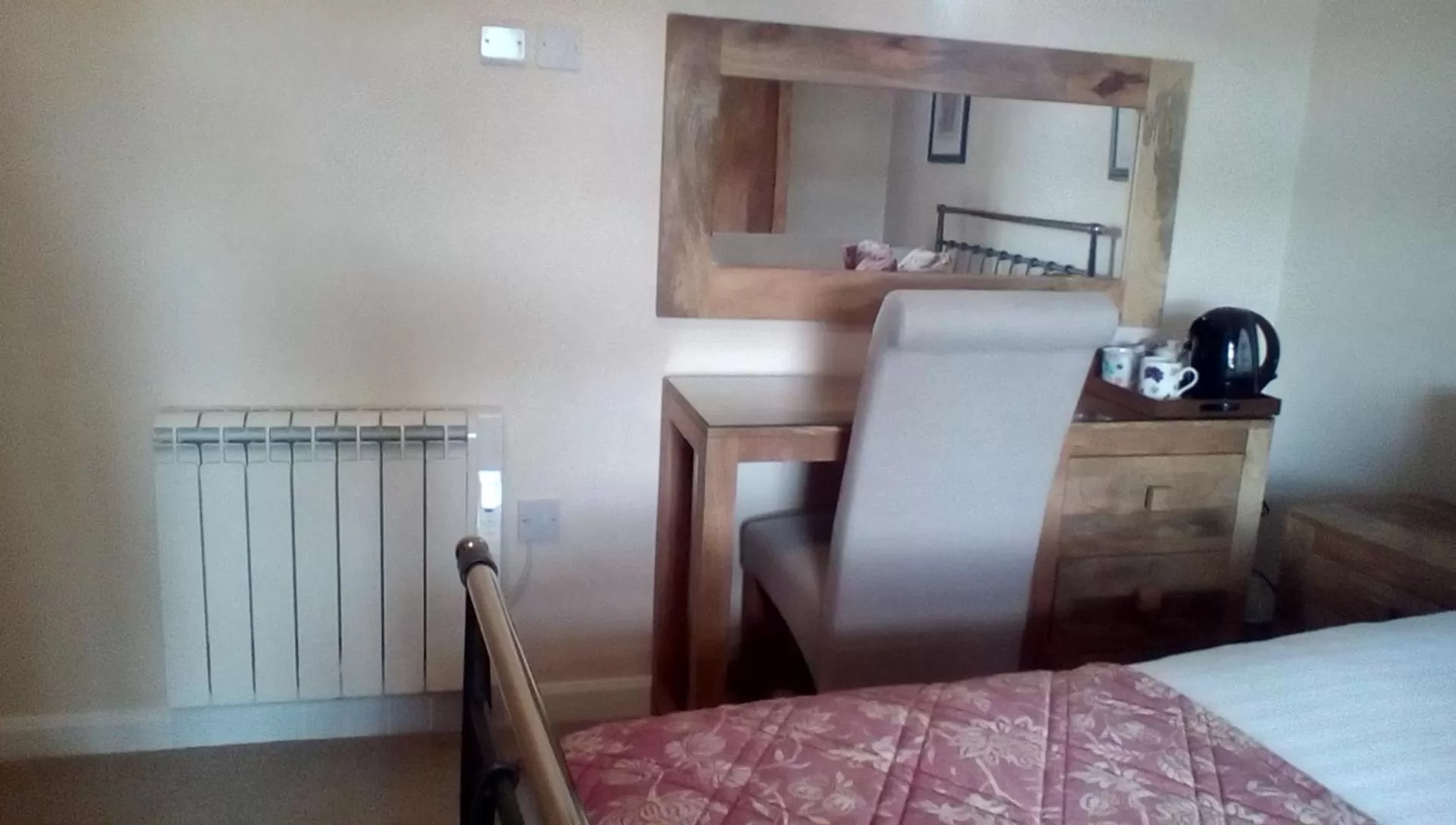 Coffee/tea facilities, Kitchen/Kitchenette in The Lincolnshire Poacher Inn