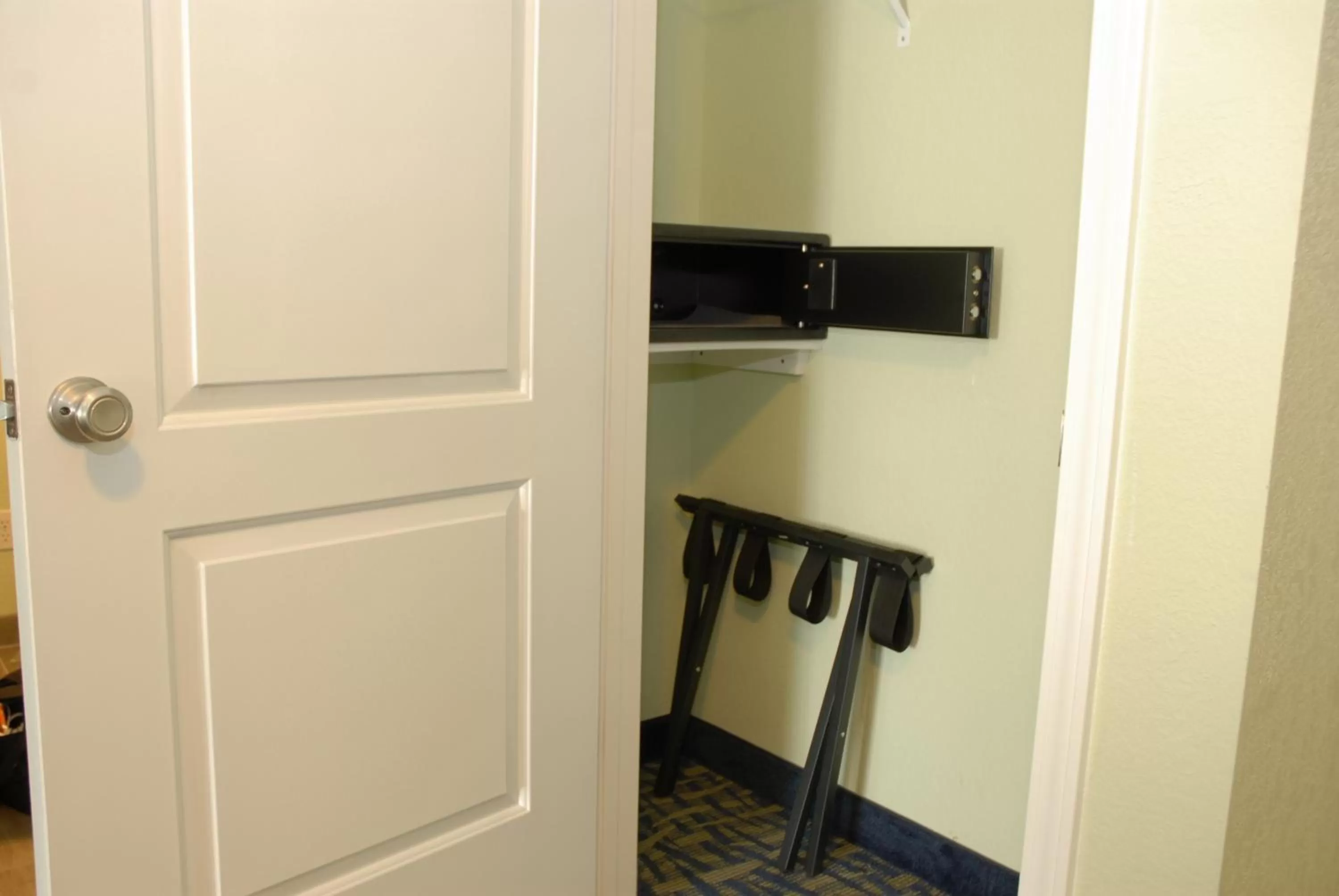 Area and facilities in Sugar Beach Resort Hotel