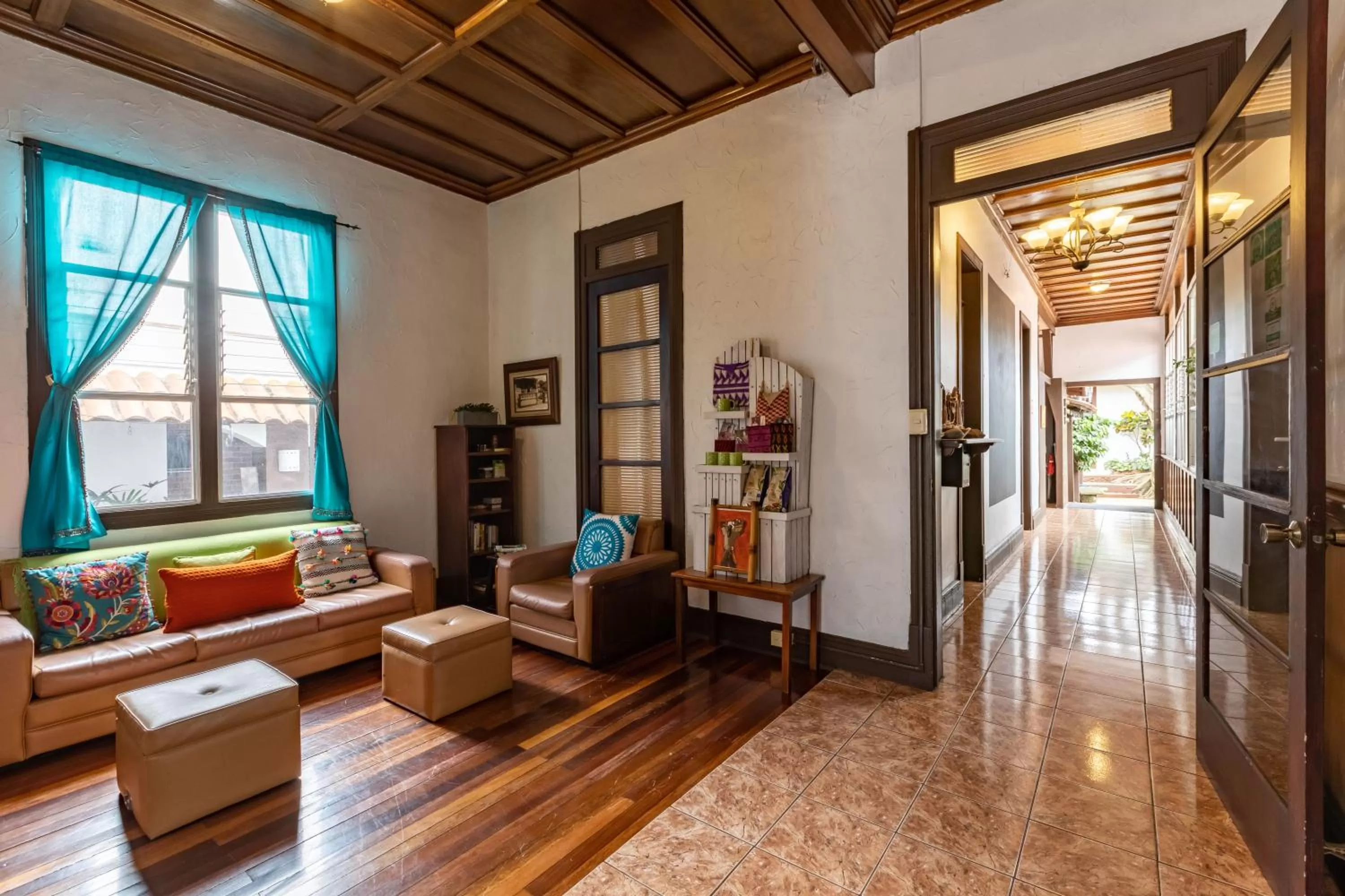 Lobby or reception in ALAJUELA CITY Hotel & Guest House