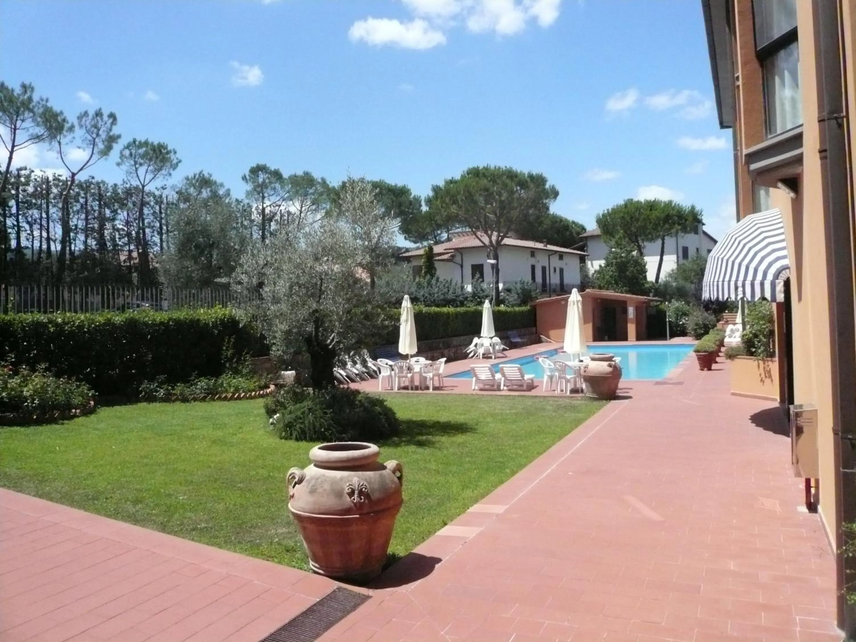 Swimming pool in Hotel Hermitage