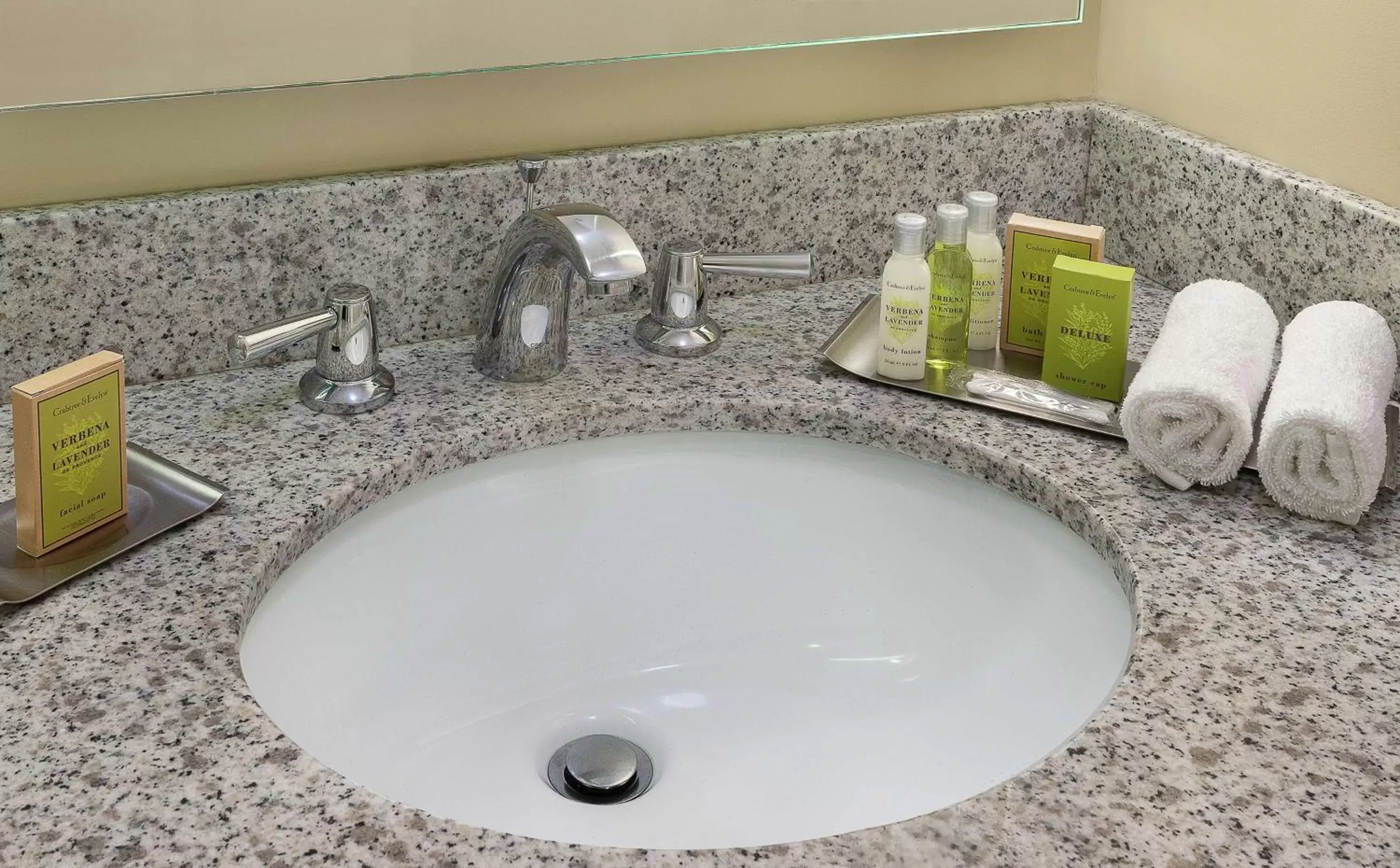 Deluxe King Room - Non-Smoking in DoubleTree by Hilton Cape Cod - Hyannis Deluxe King Room - Non-Smoking in DoubleTree by Hilton Cape Cod - Hyannis