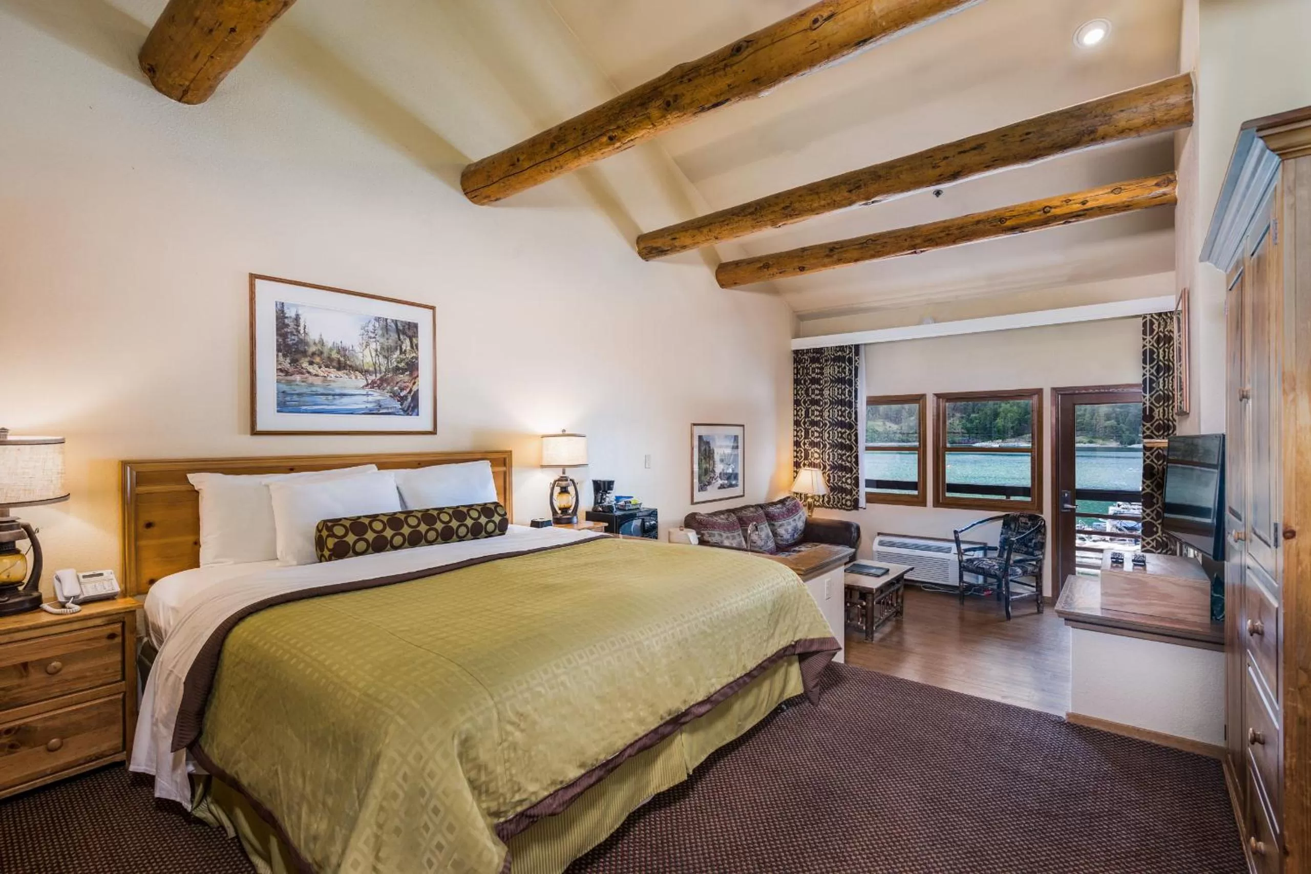 Bed in The Pines Resort & Conference Center