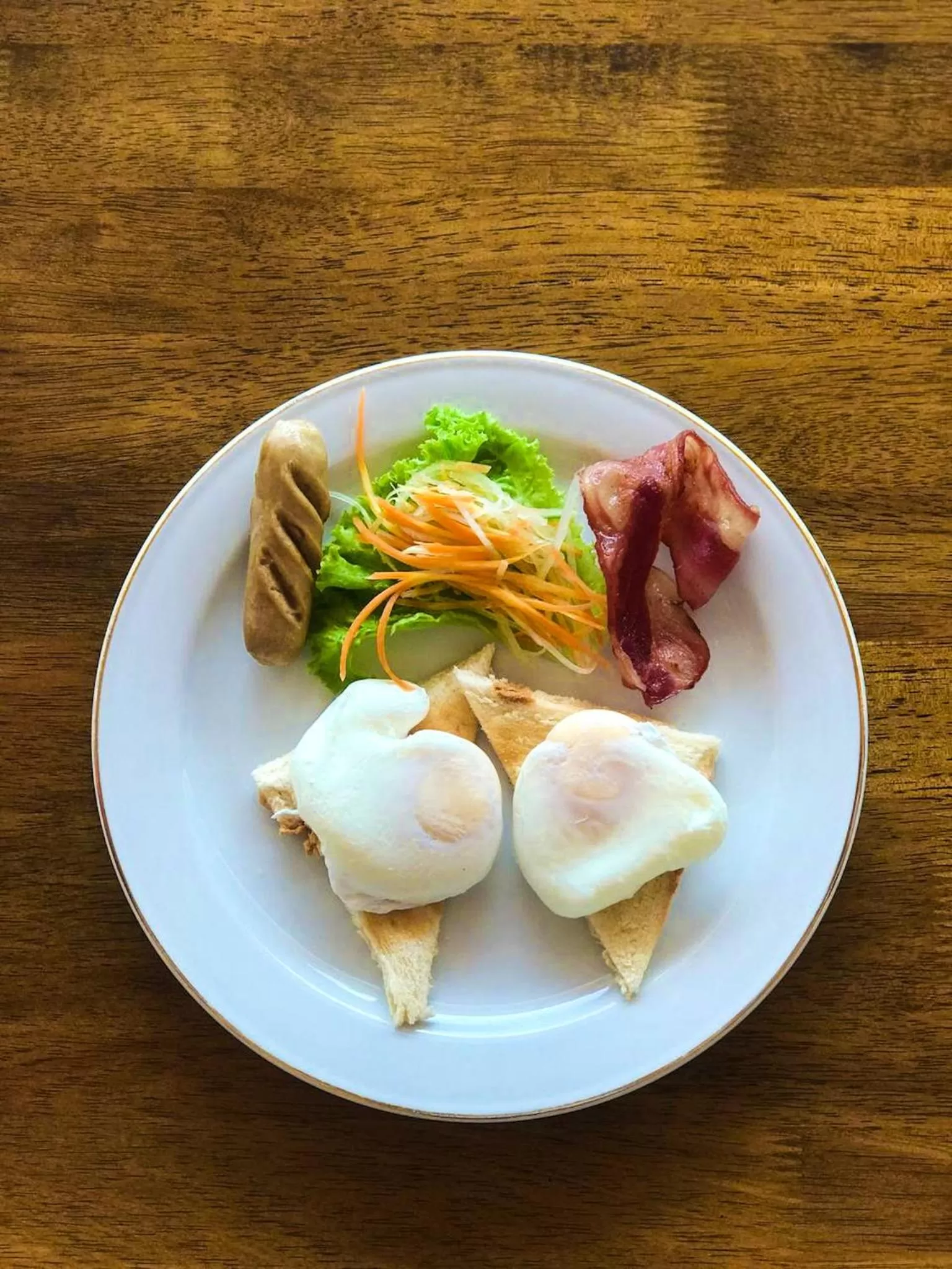 Breakfast in Kesari Glory Nusa Penida by GenuineHost