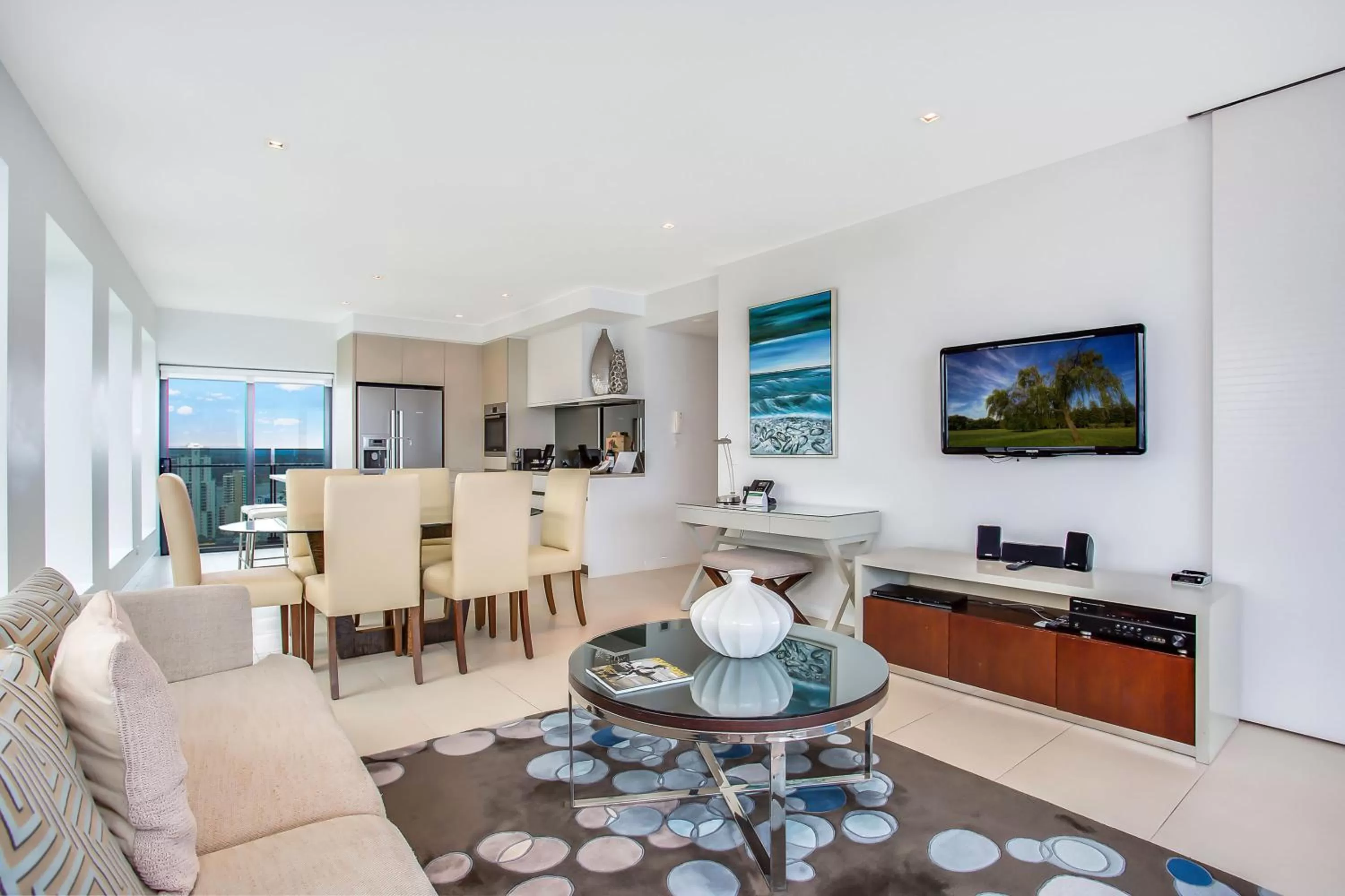 Living room in Peppers Soul Surfers Paradise