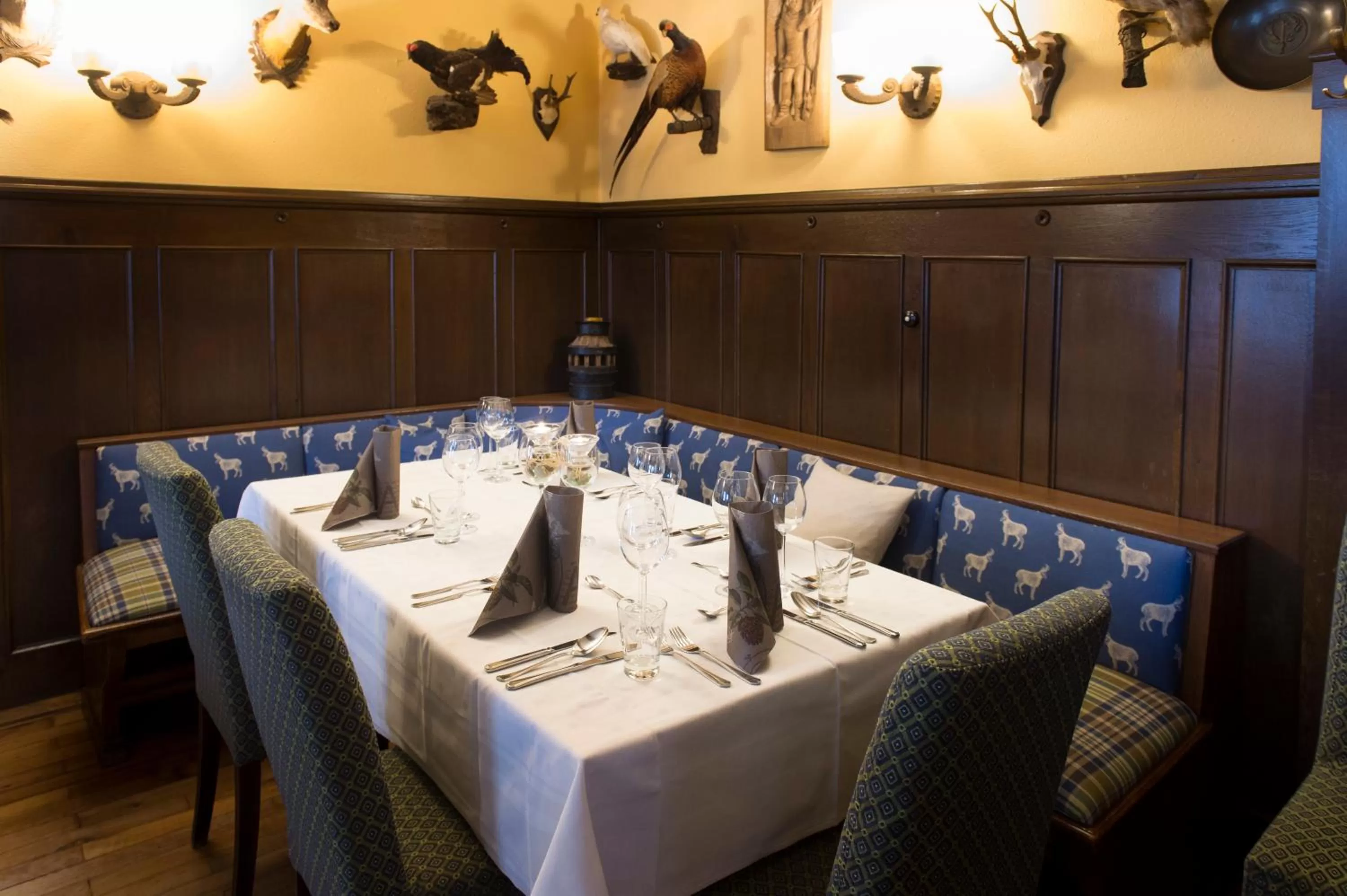 Restaurant/places to eat in Hotel Storck