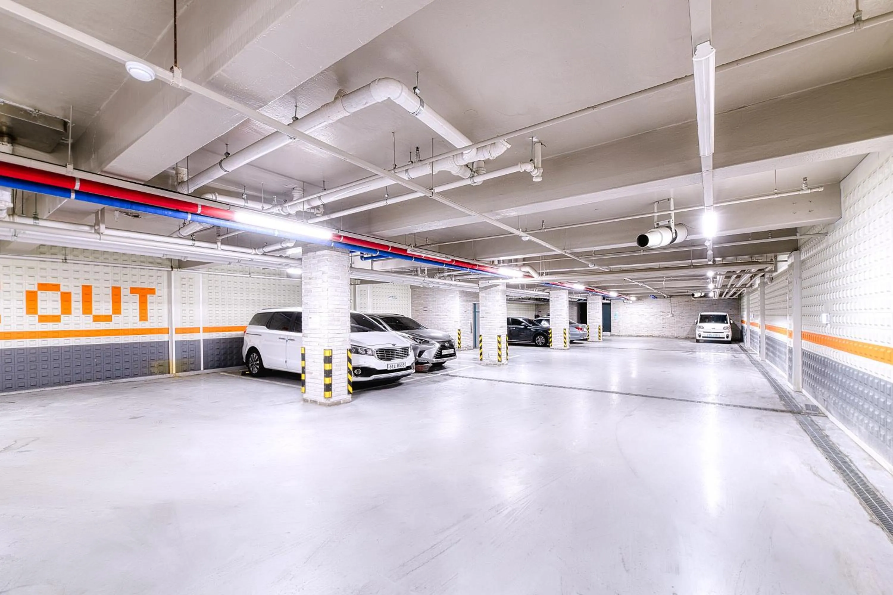 Mipo Oceanside Hotel