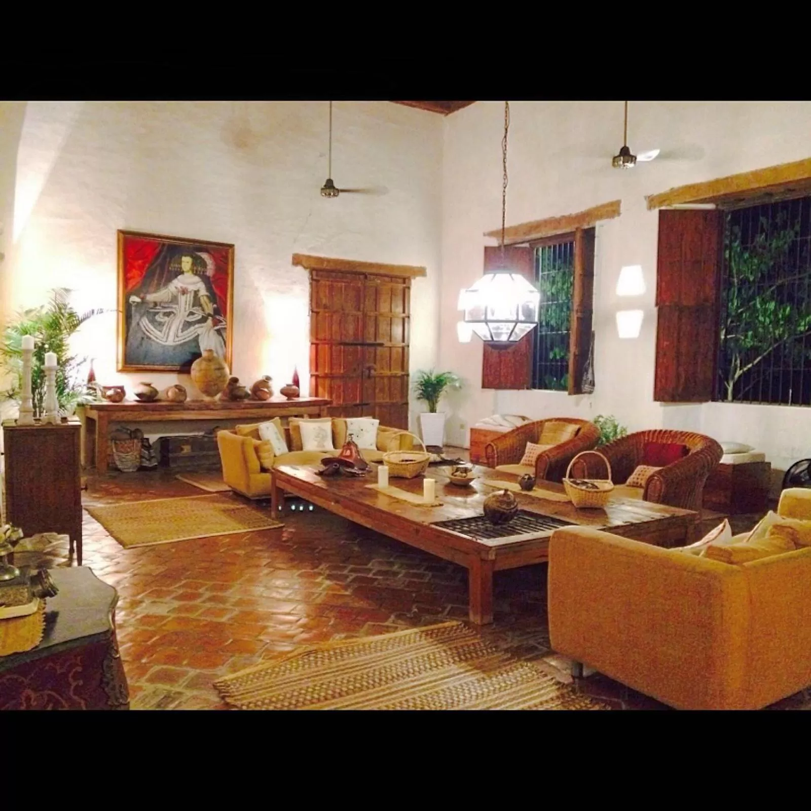 Communal lounge/ TV room in Portal de la Marquesa