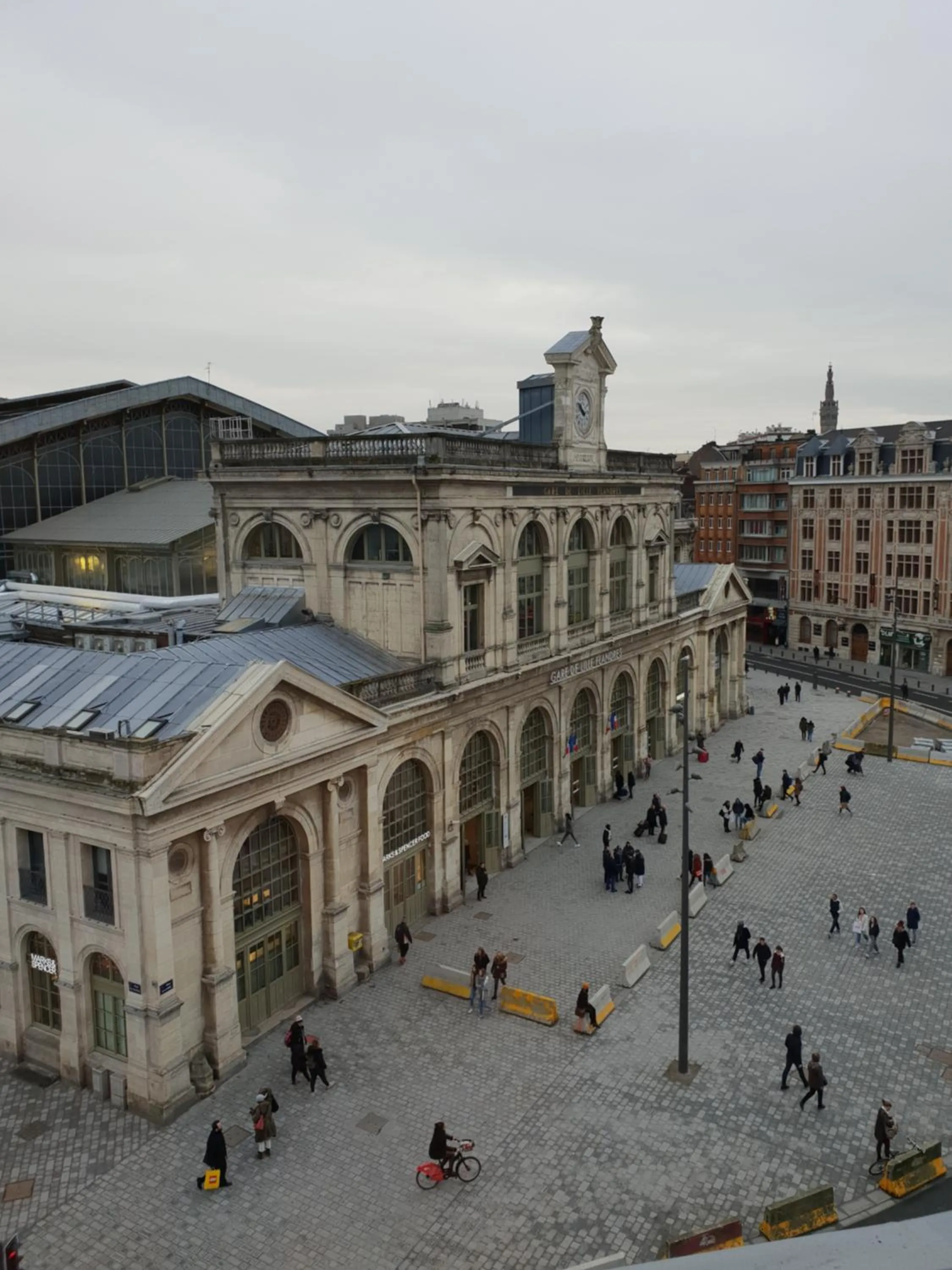 City view in Le Napoleon