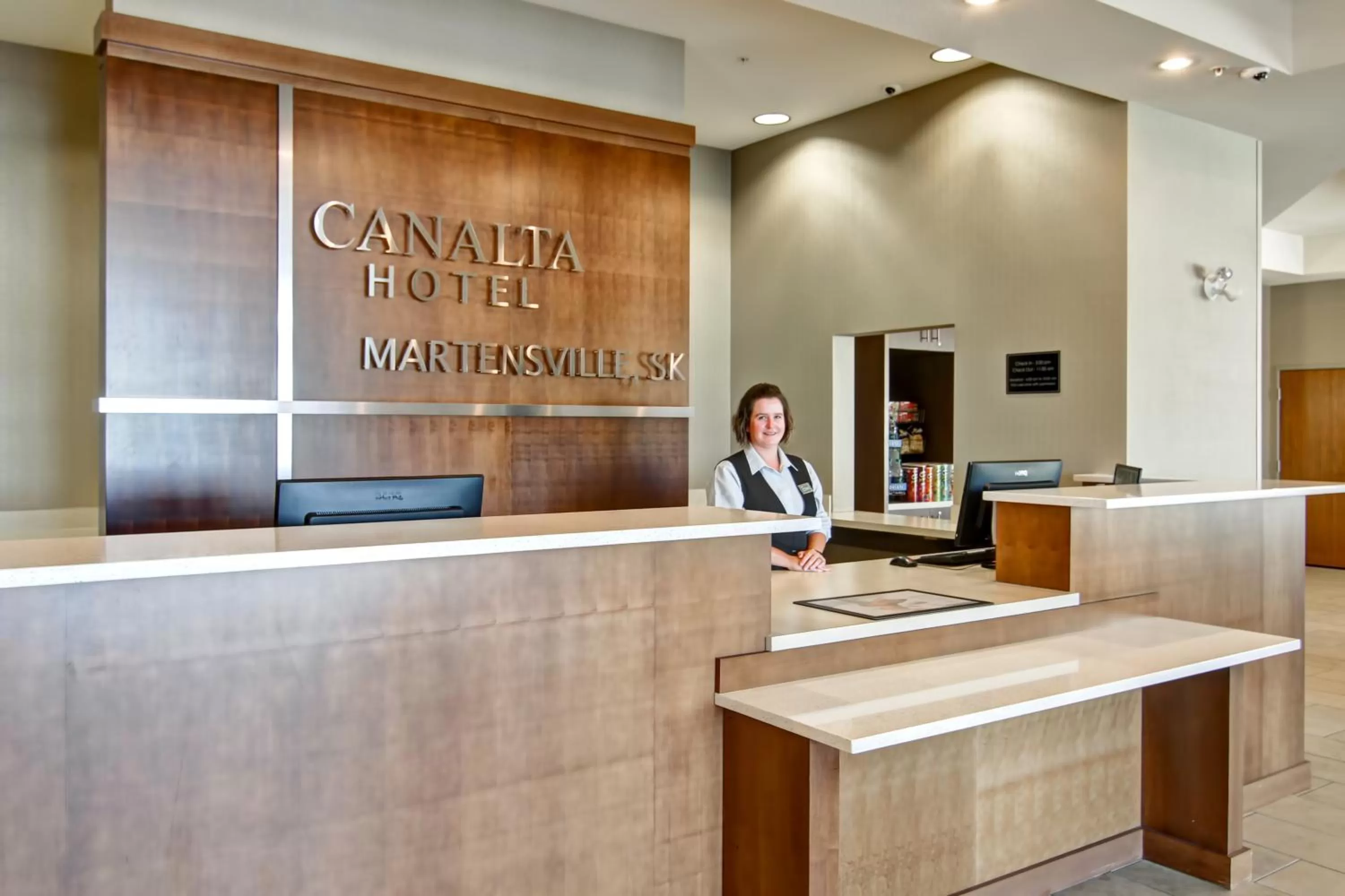 Lobby or reception in Canalta Selkirk