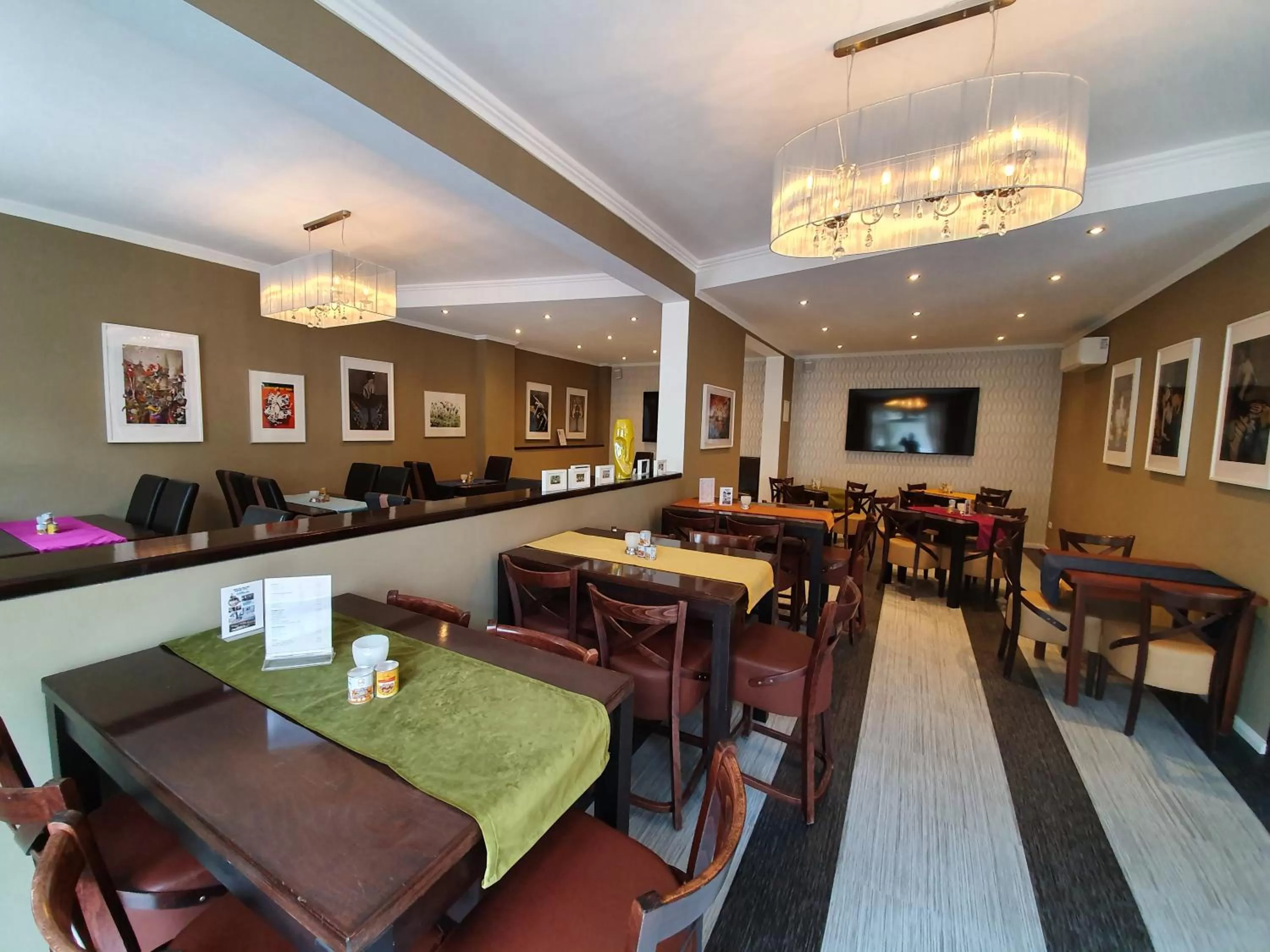 TV and multimedia in artHOTEL Bremen