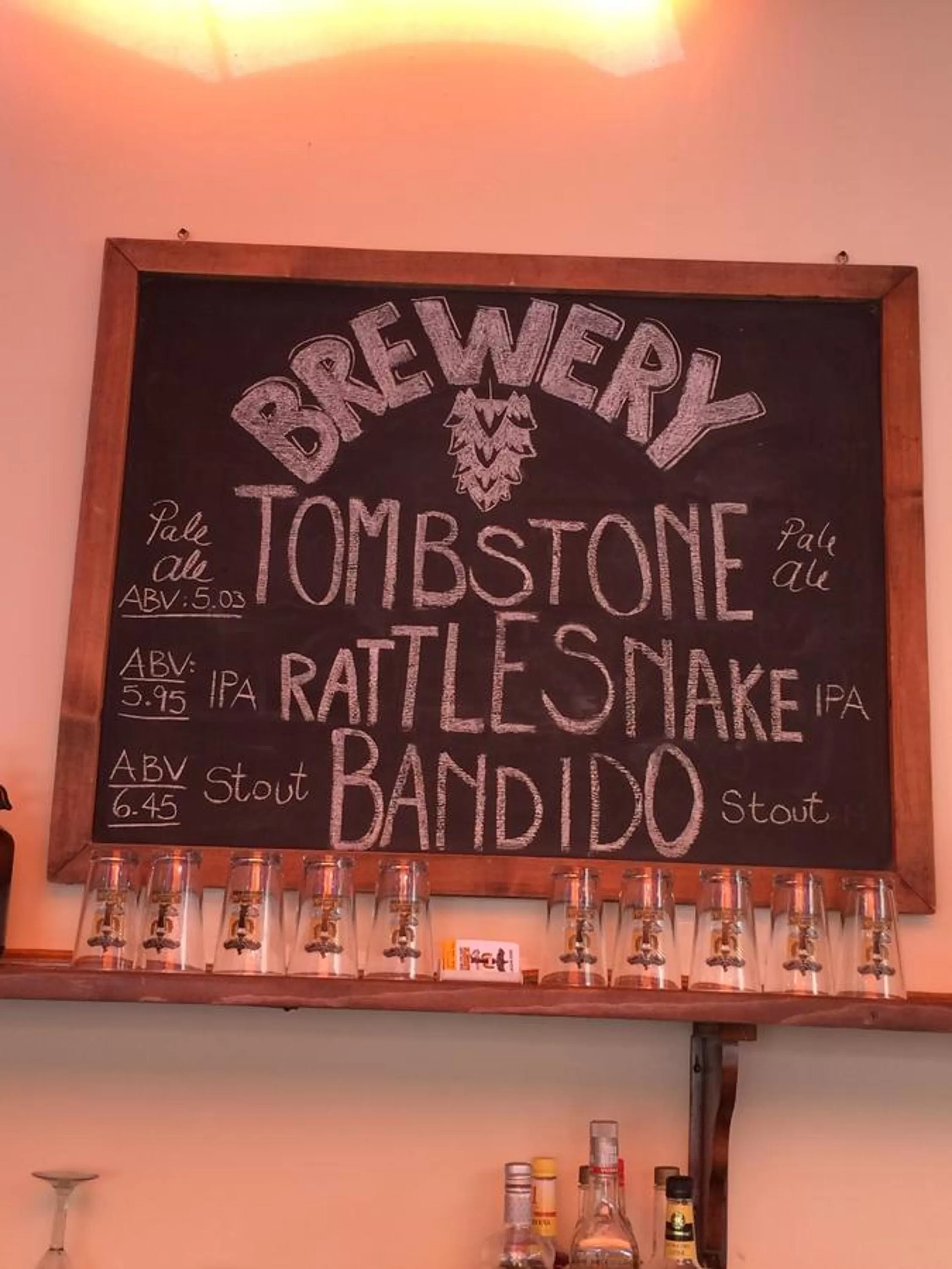 Restaurant/places to eat in Hotel 1697 Loreto