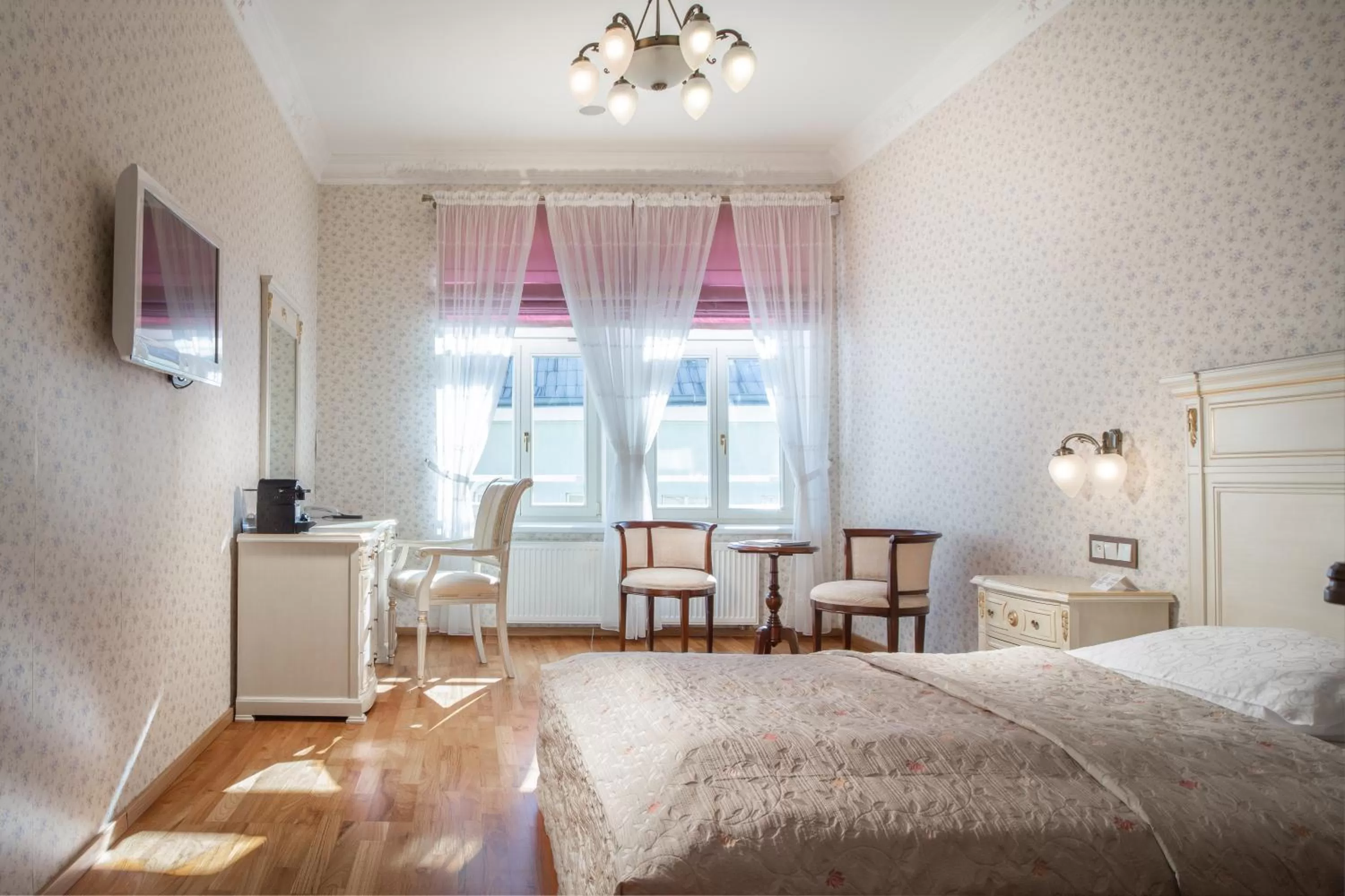 Bed in Spa Hotel Schlosspark