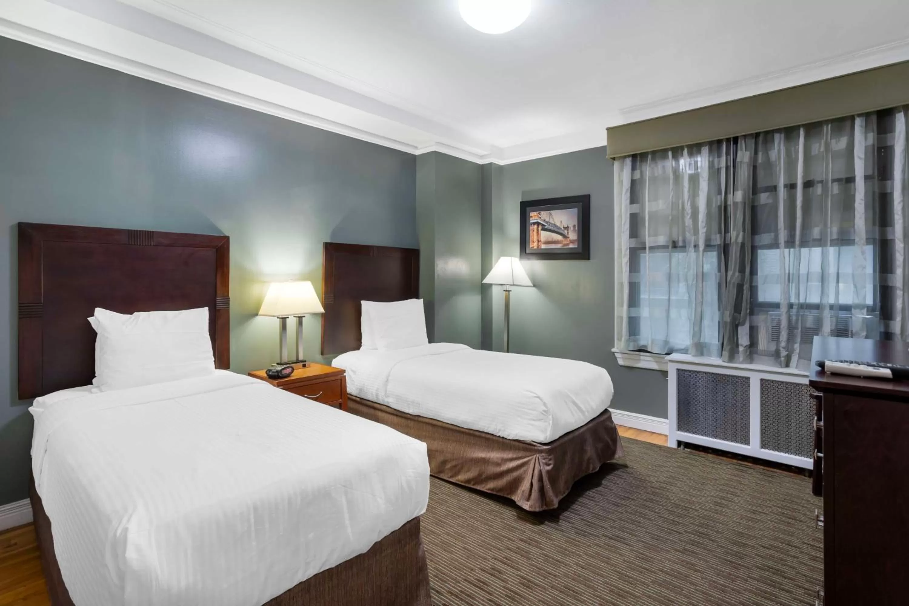 Bedroom, Bed in Best Western Plus Hospitality House Suites