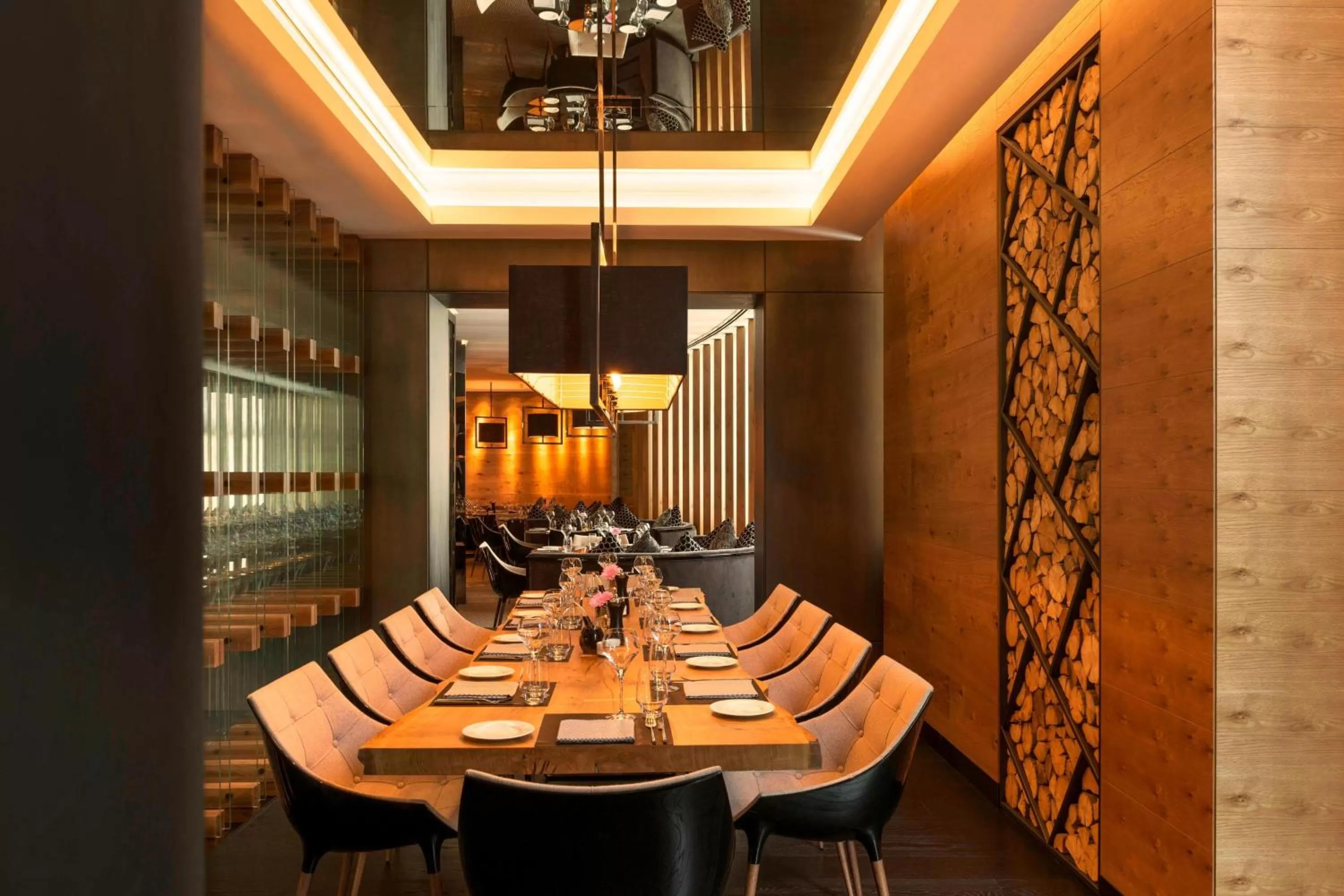 Restaurant/places to eat in Le Royal Meridien Abu Dhabi