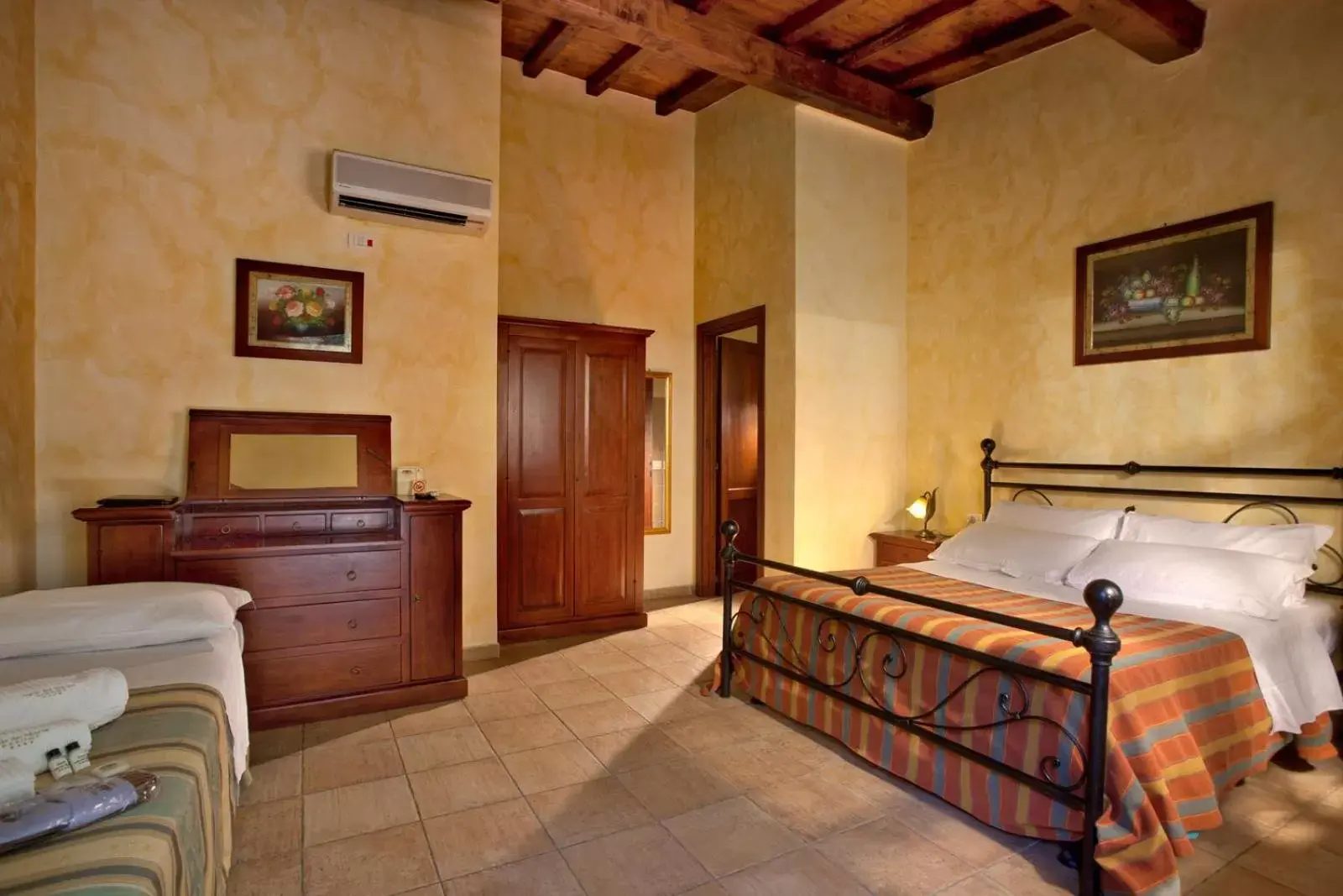 Superior Double Room in Villa Hotel Valle Del Marta Resort Superior Double Room in Villa Hotel Valle Del Marta Resort