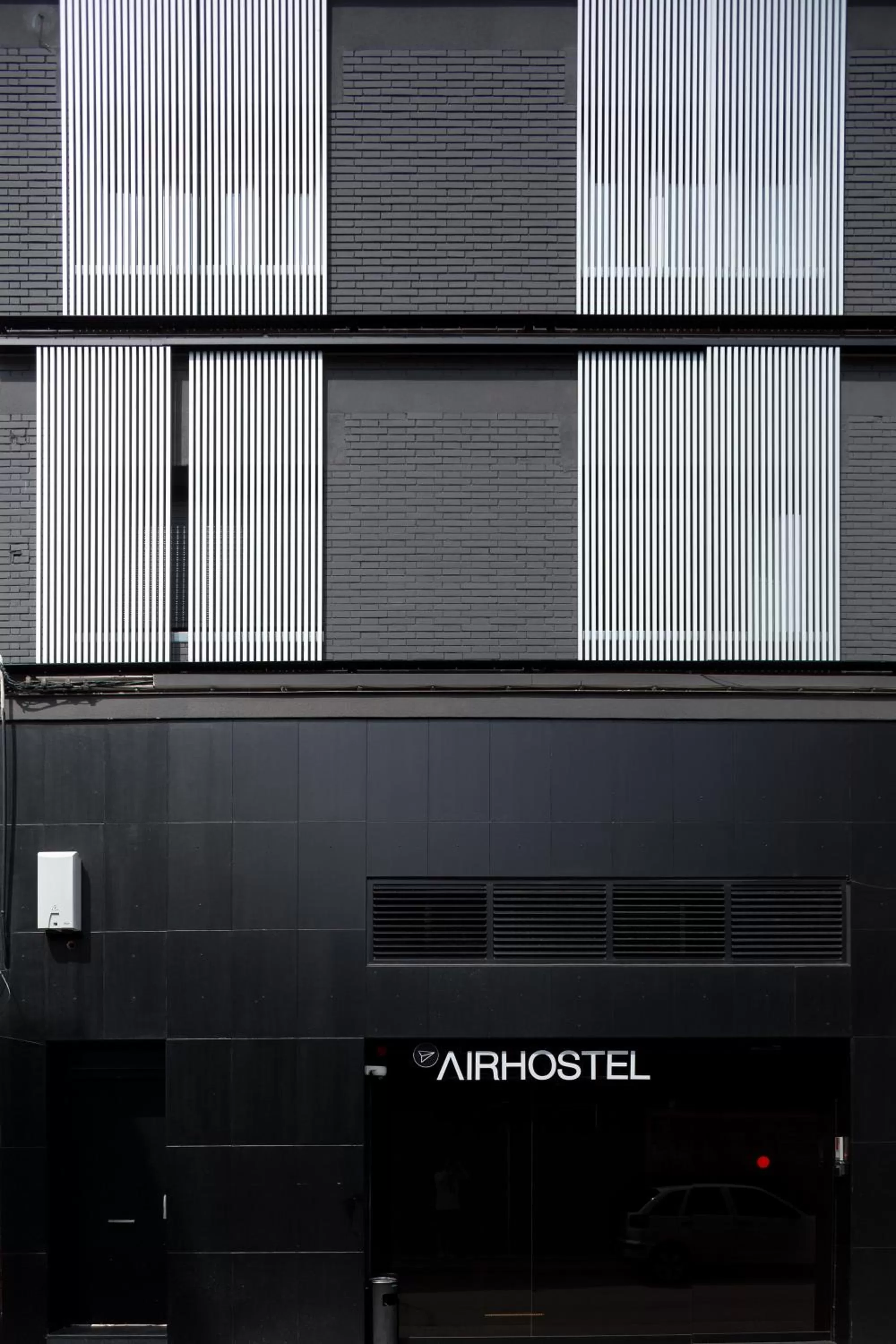 Facade/entrance in Airhostel Barcelona Airport 24h