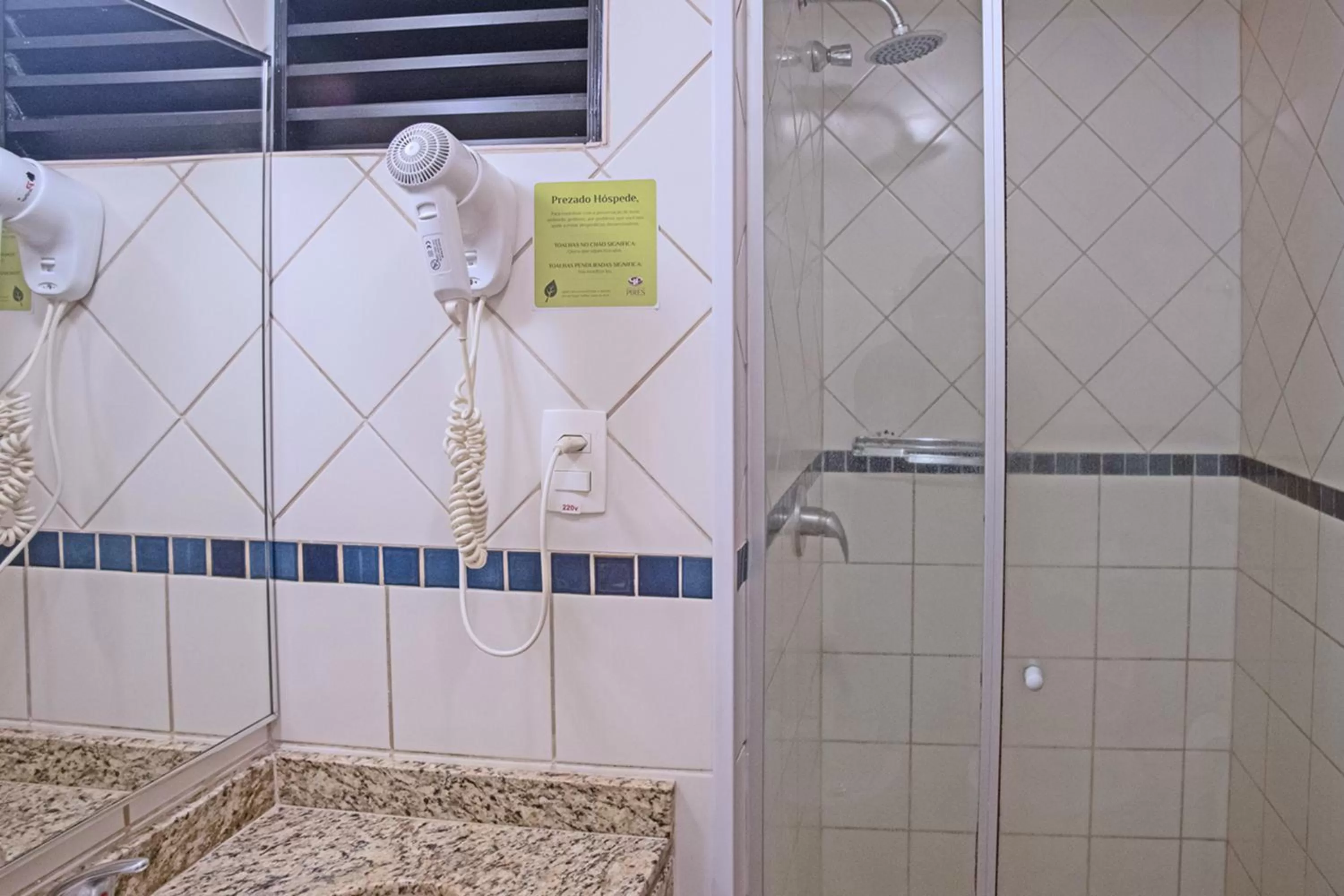 Bathroom in Atobá Praia Hotel