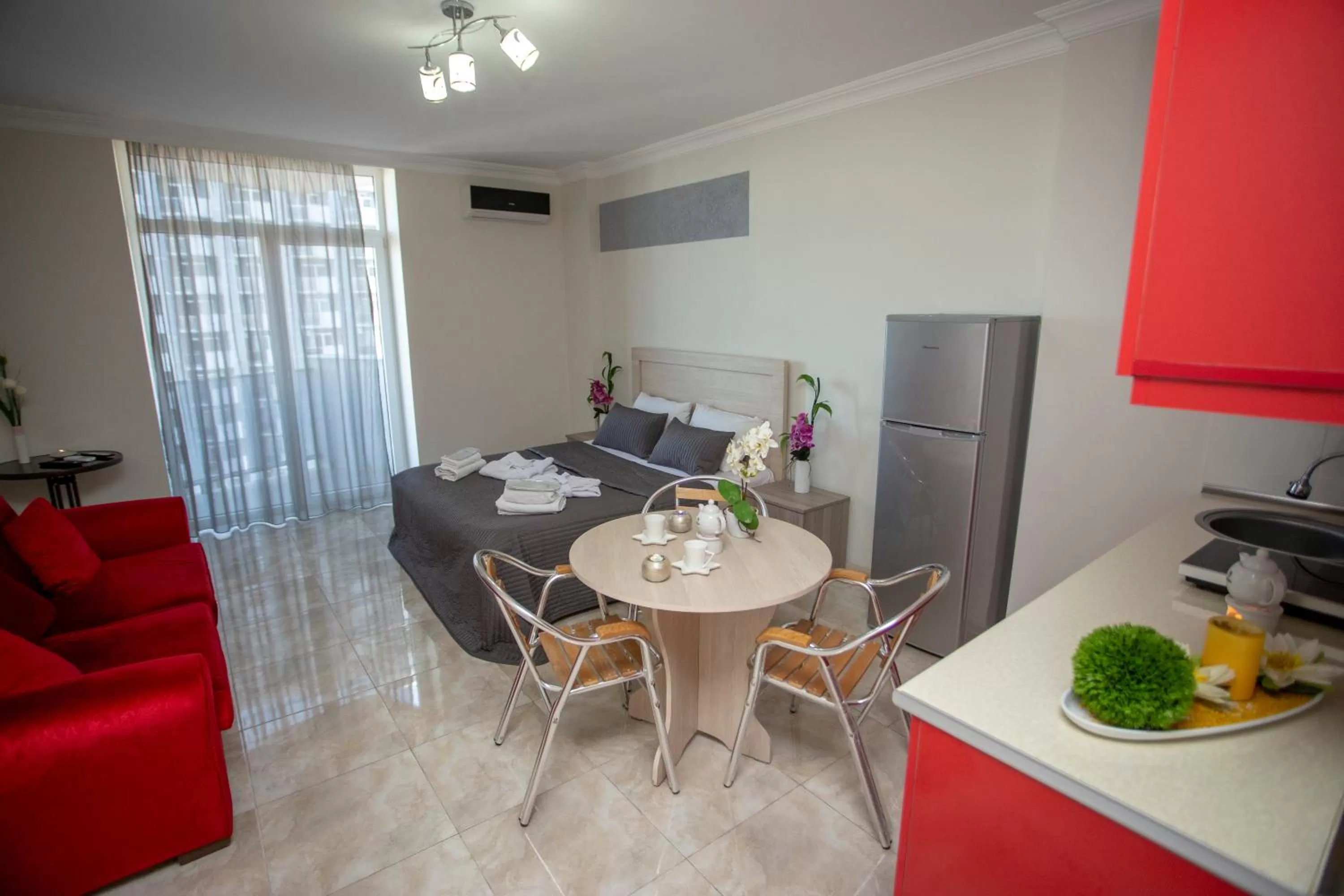 Photo of the whole room in Blue Star Batumi