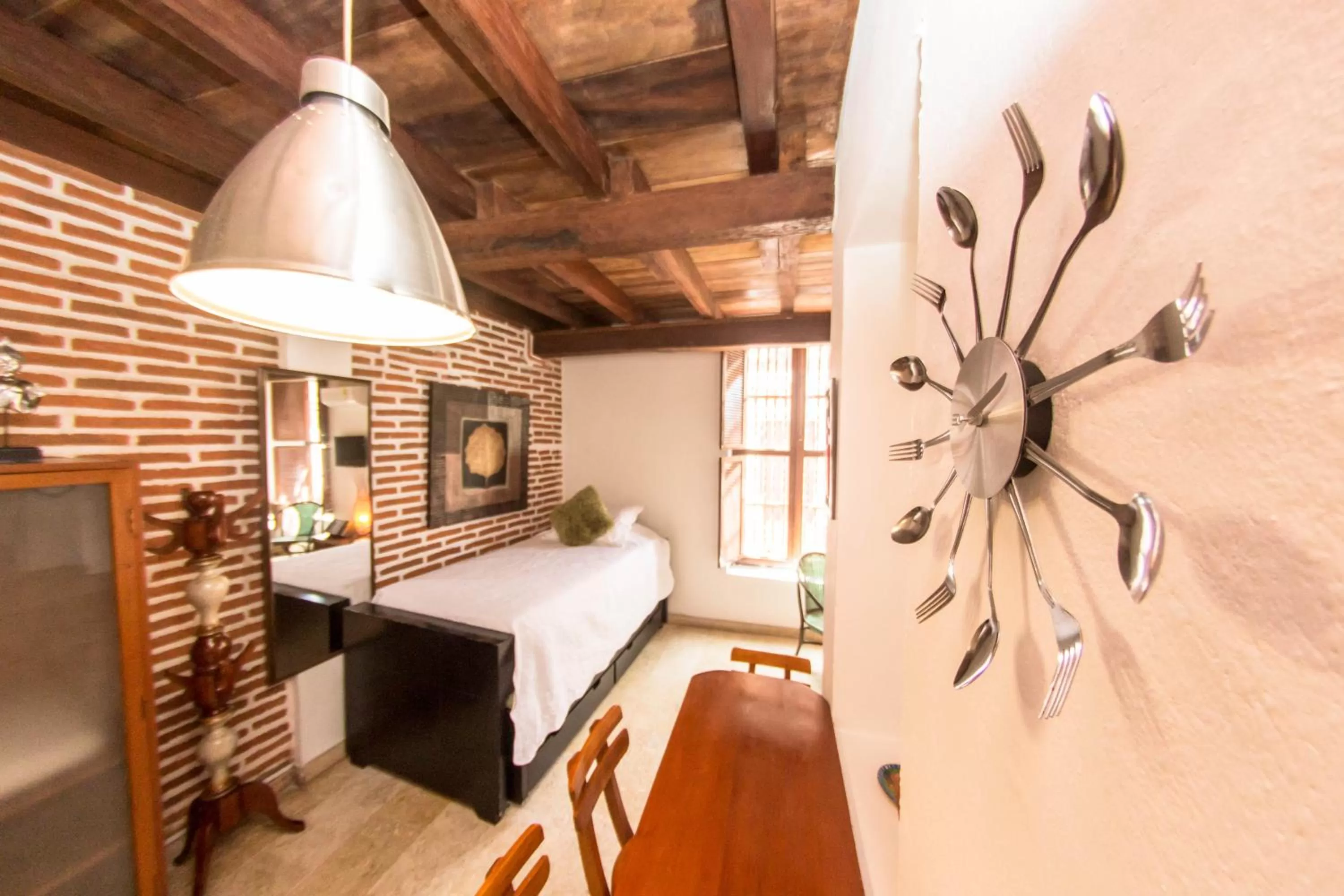 Living room, Kitchen/Kitchenette in Hotel Casa Gloria Boutique