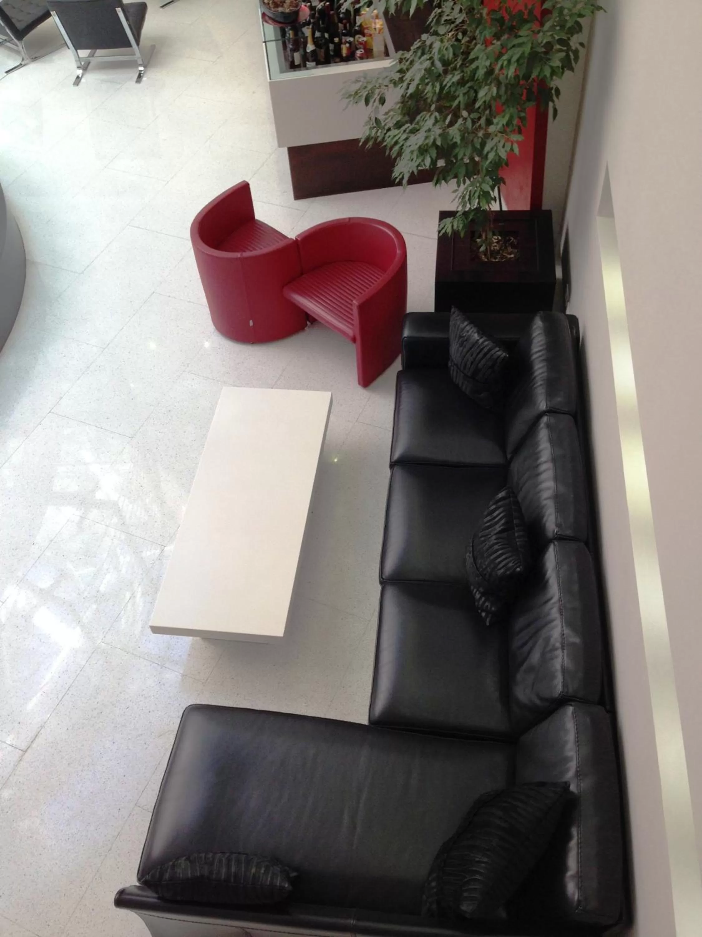 Lobby or reception in Ibis Styles Milano Centro