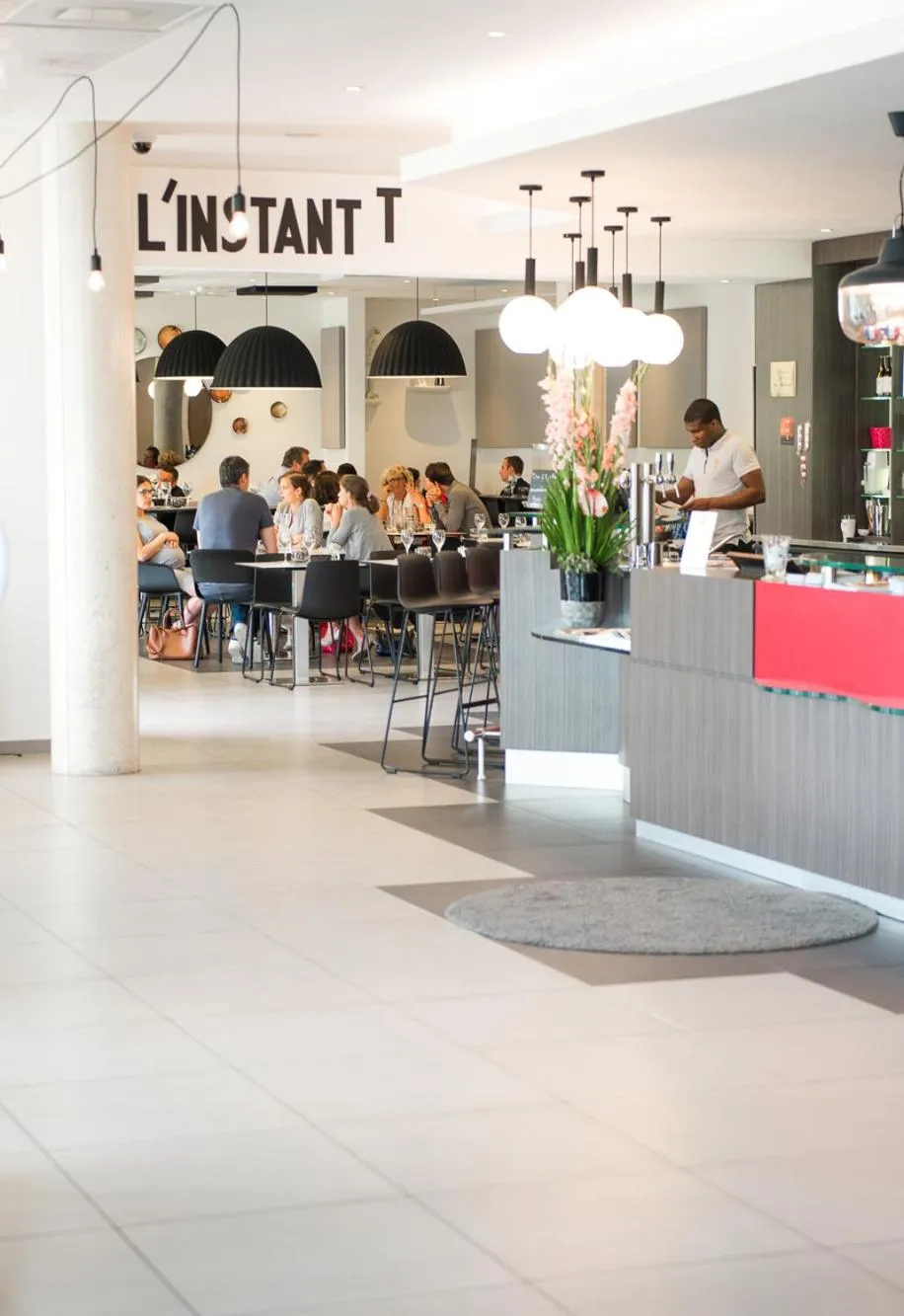 Lobby or reception in ibis Styles Toulouse Cite Espace