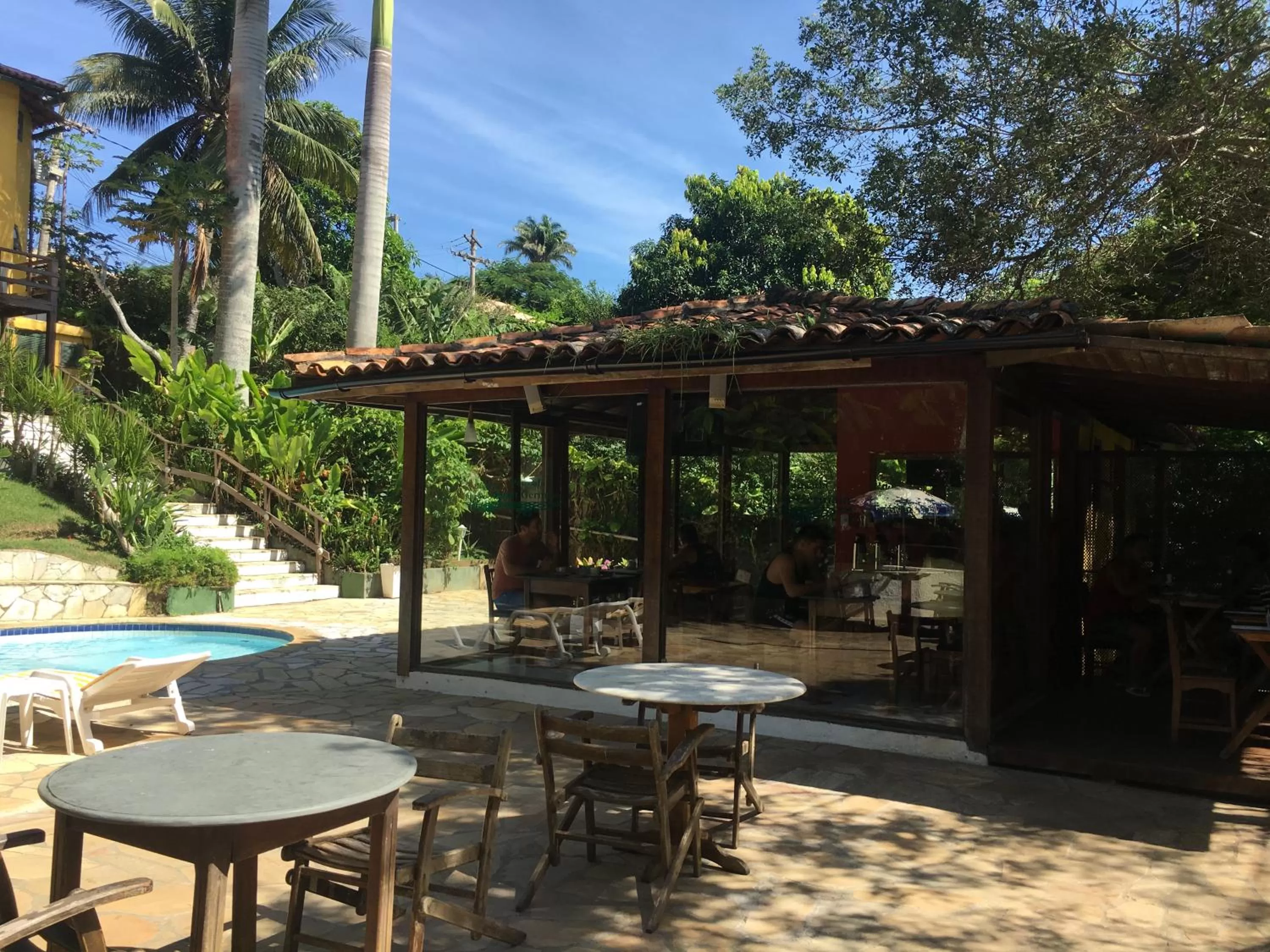 BBQ facilities in Pousada Saint Germain