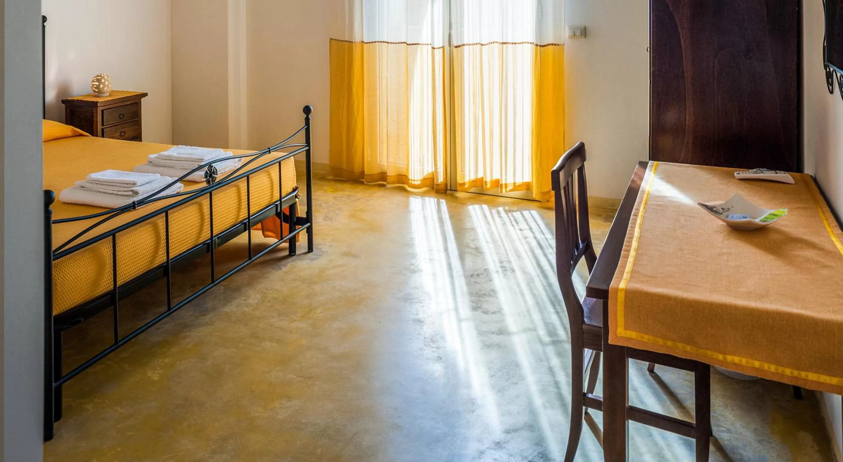 Bedroom in B&B La Garolla