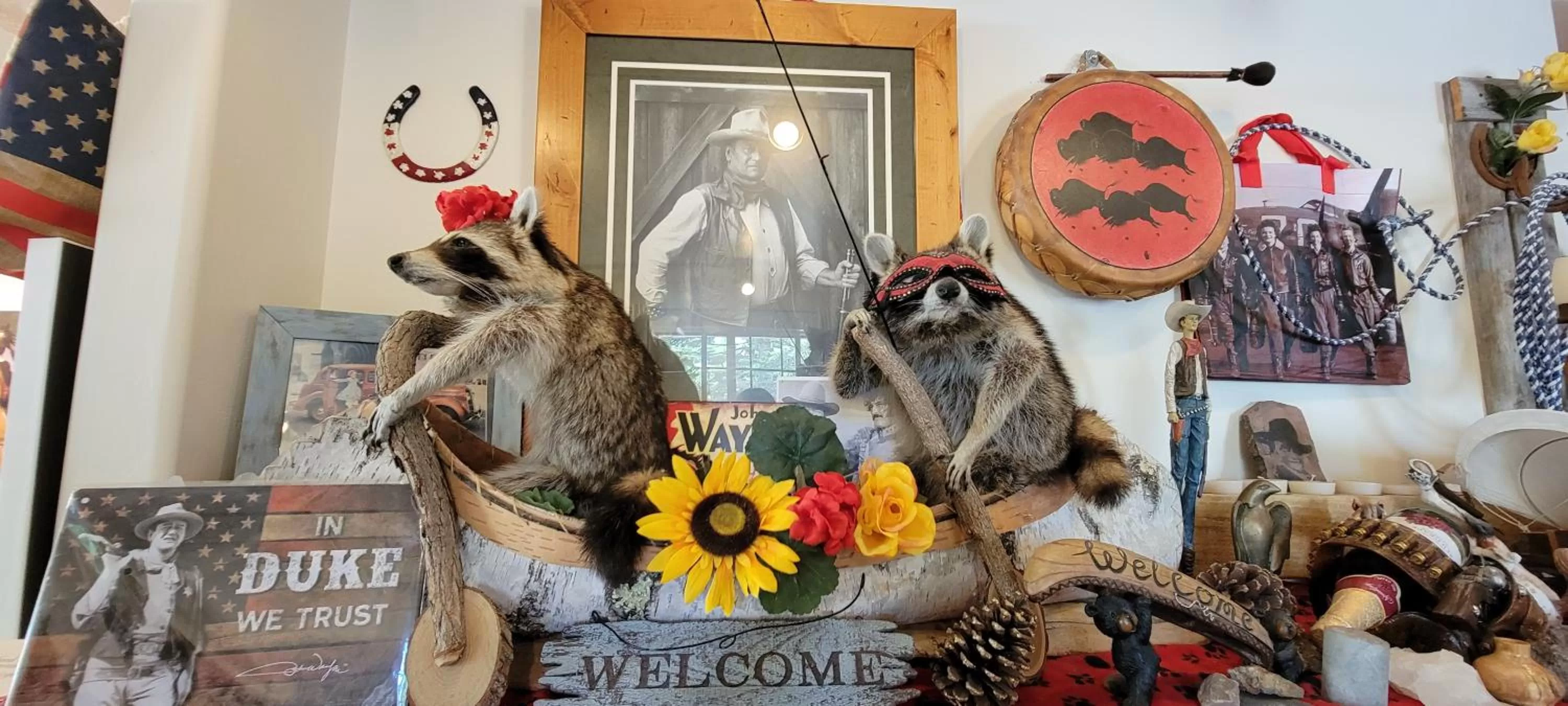 Lobby or reception in Hot Springs Inn