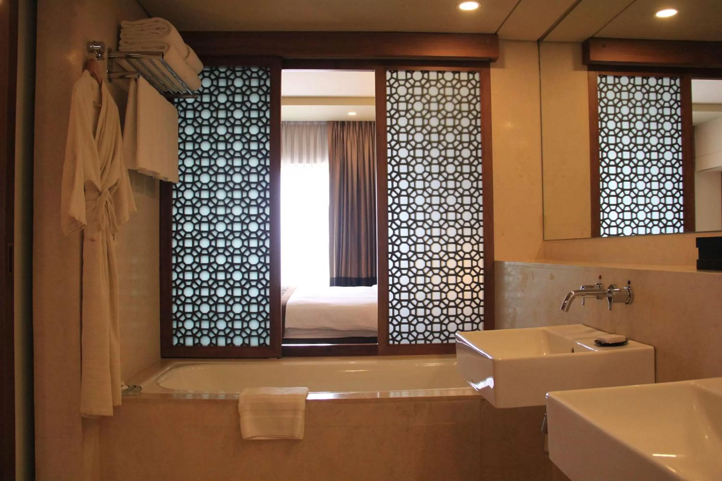 Bathroom in Radisson Blu Dhaka Water Garden